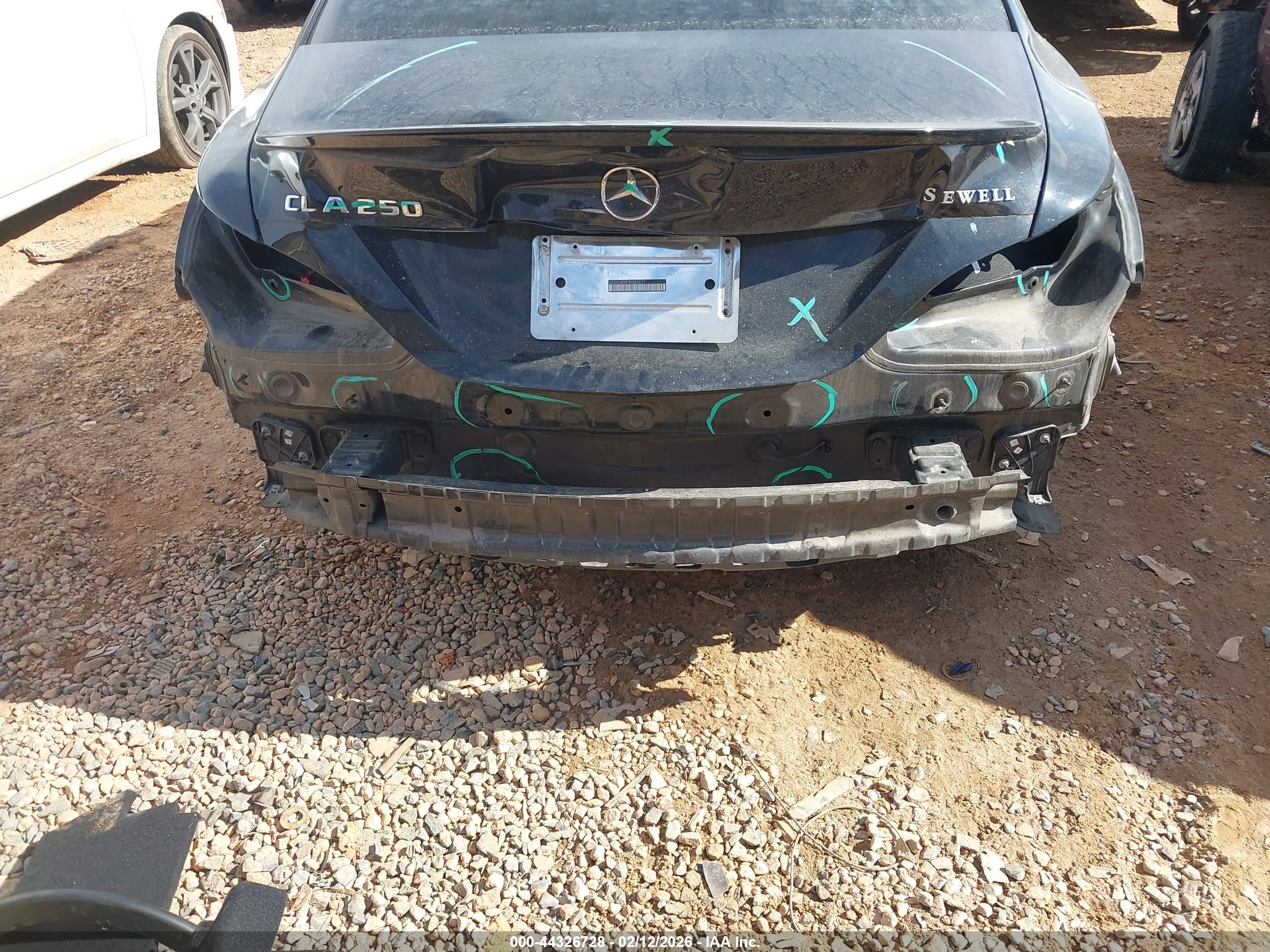 MERCEDES-BENZ CLA image 6