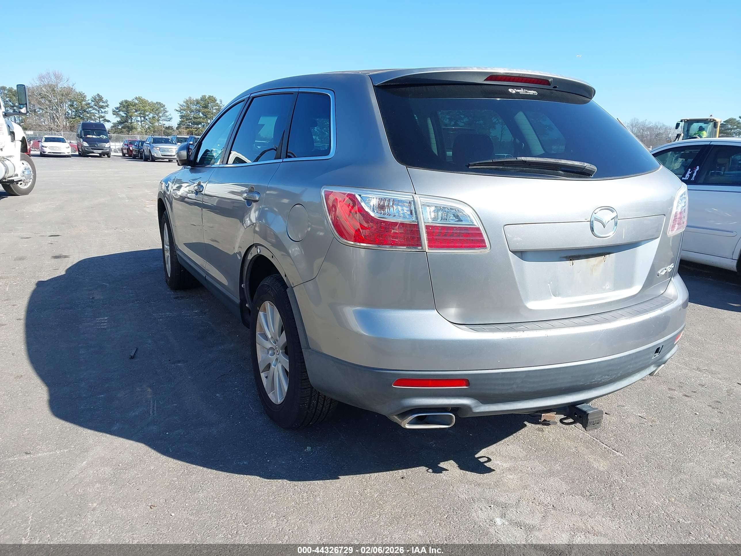 MAZDA CX-9 image 3