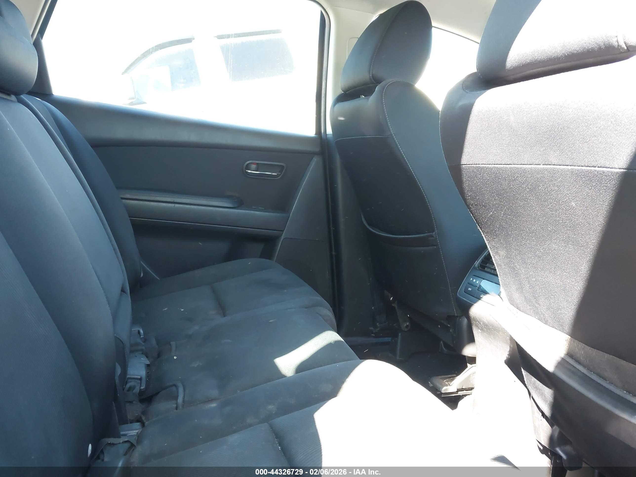 MAZDA CX-9 image 8