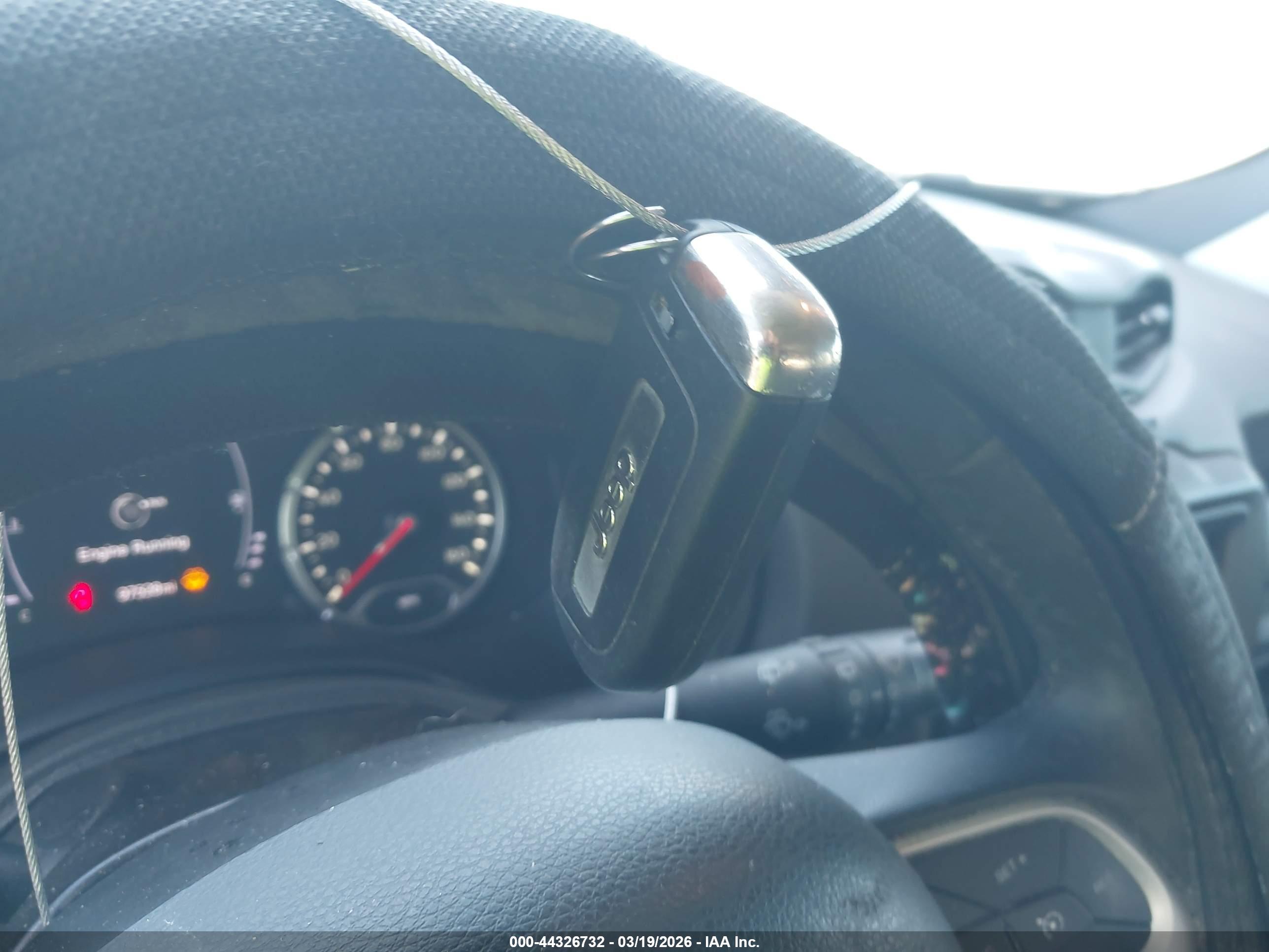 JEEP RENEGADE image 11