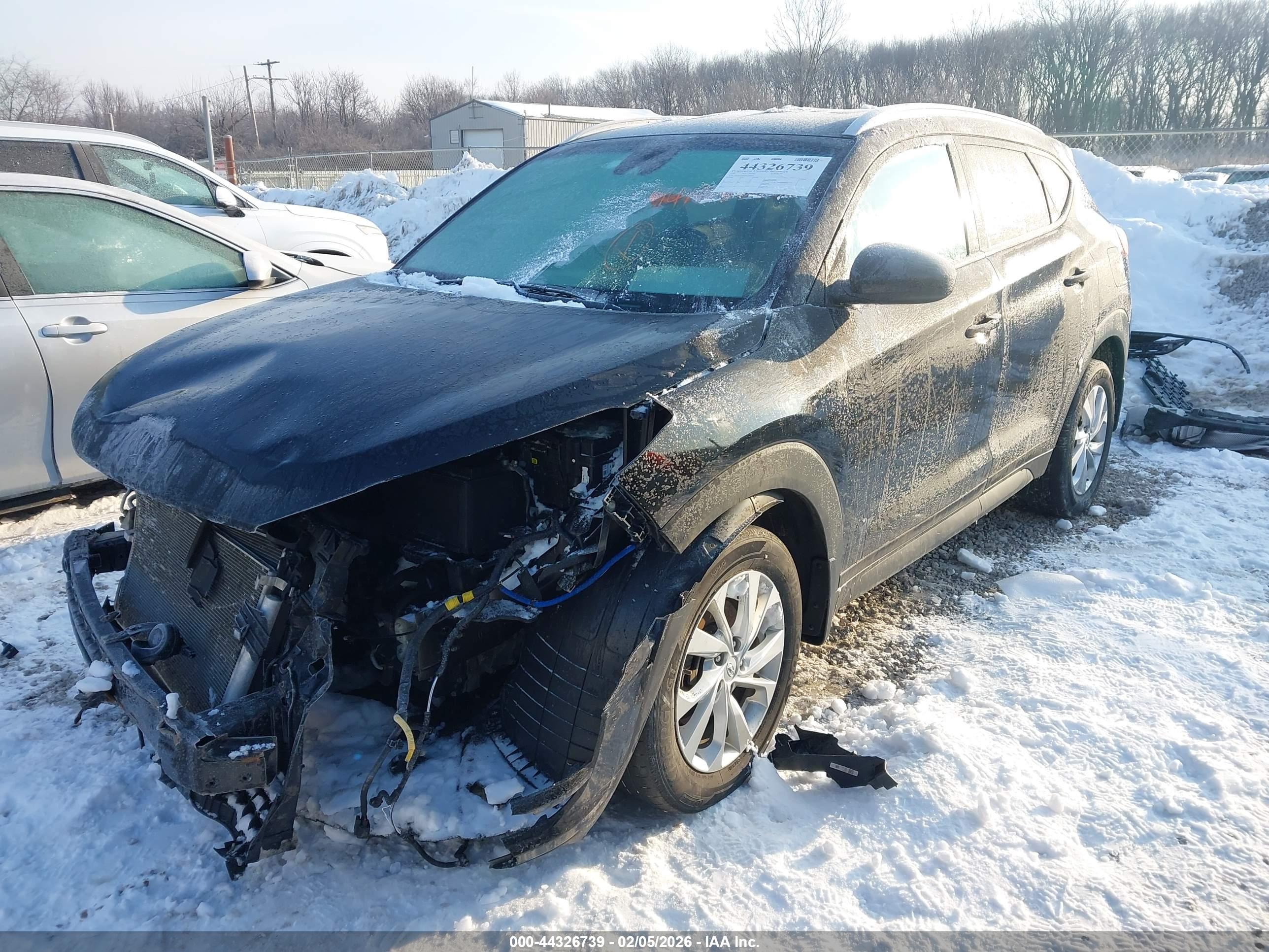 HYUNDAI TUCSON image 2