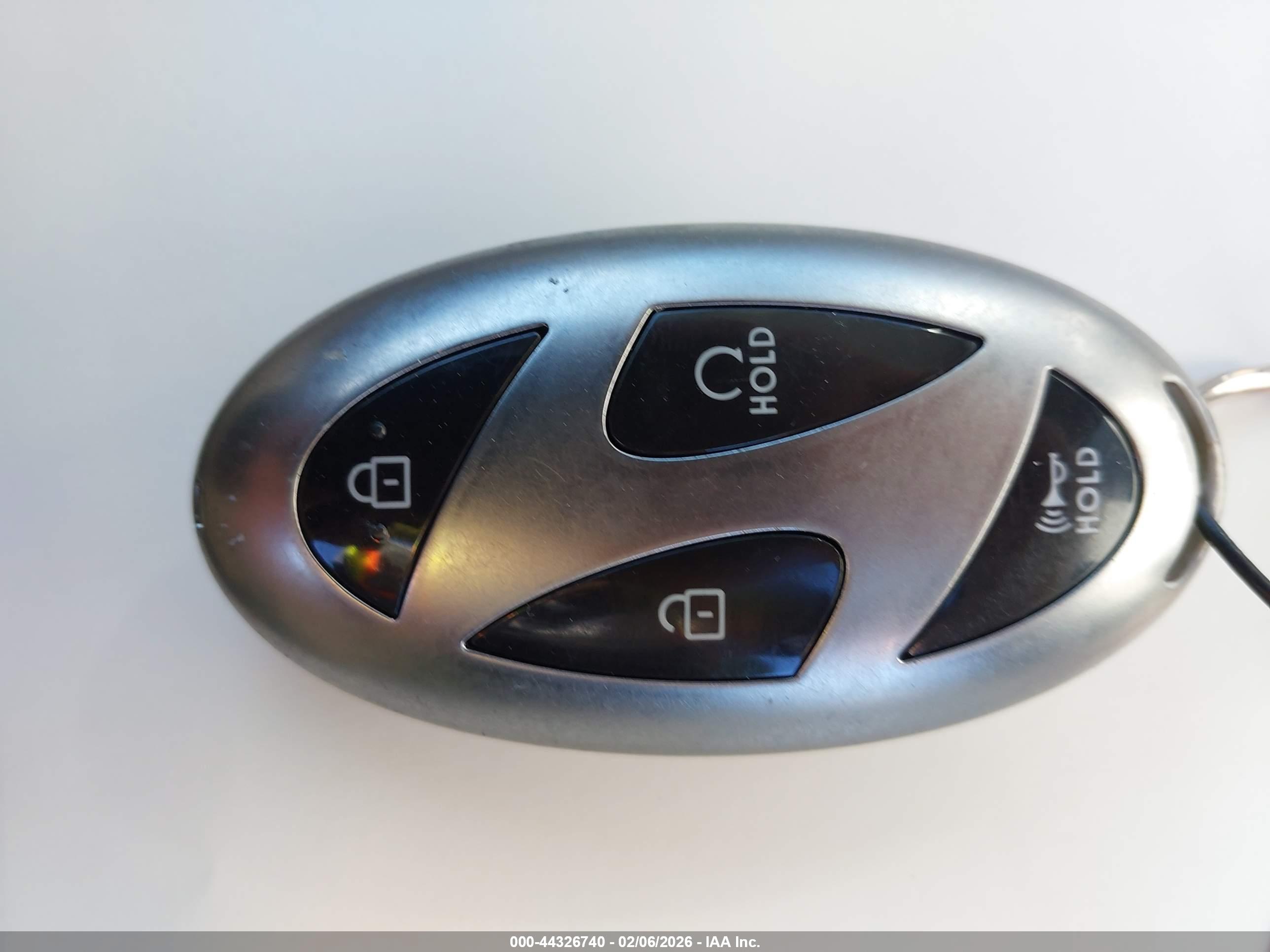 HYUNDAI KONA image 11