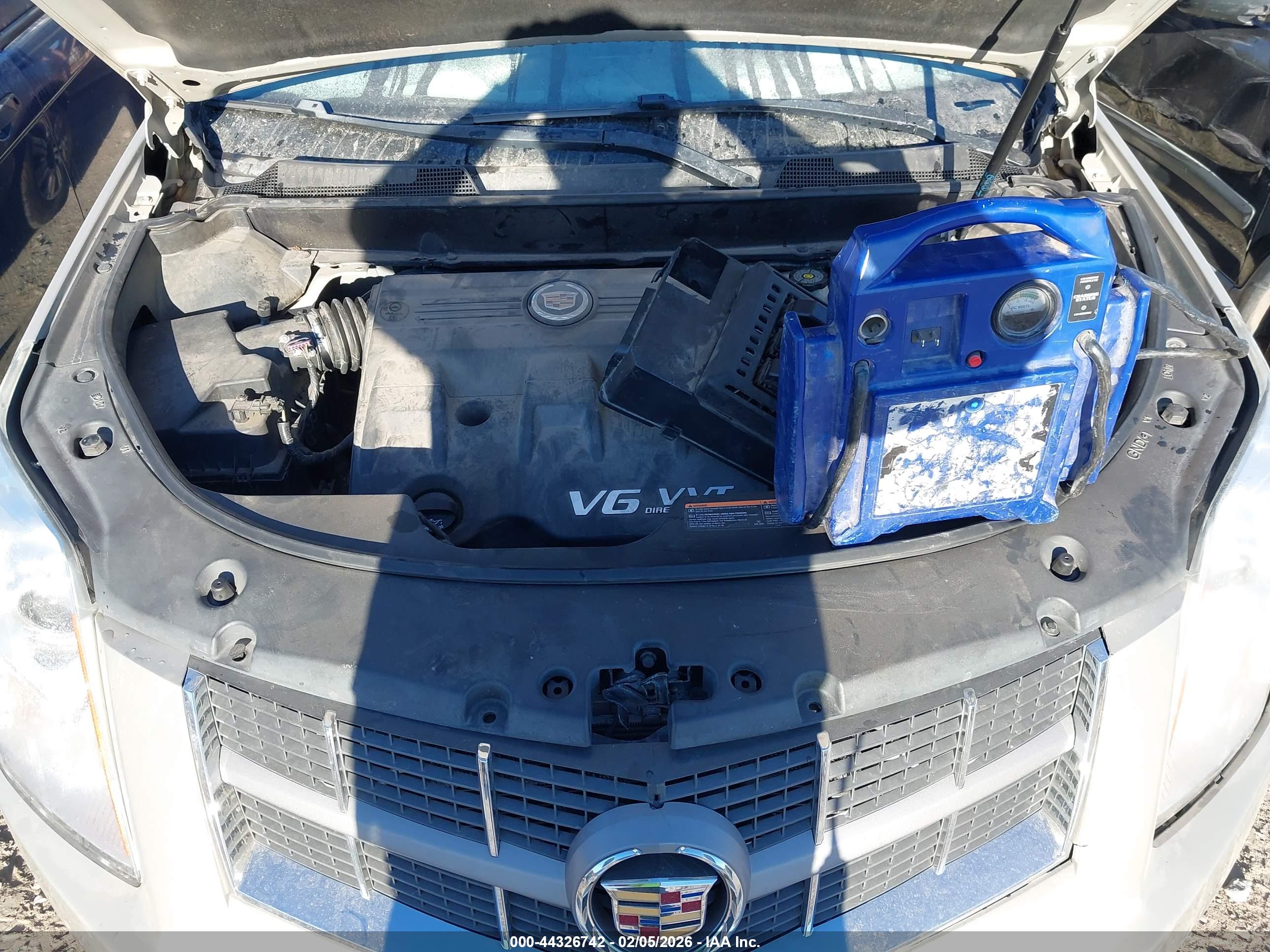 CADILLAC SRX image 10