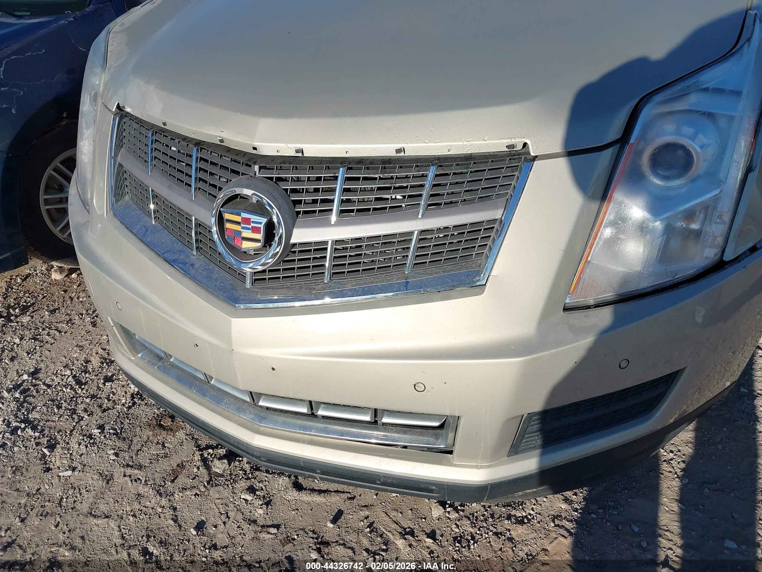 CADILLAC SRX image 6