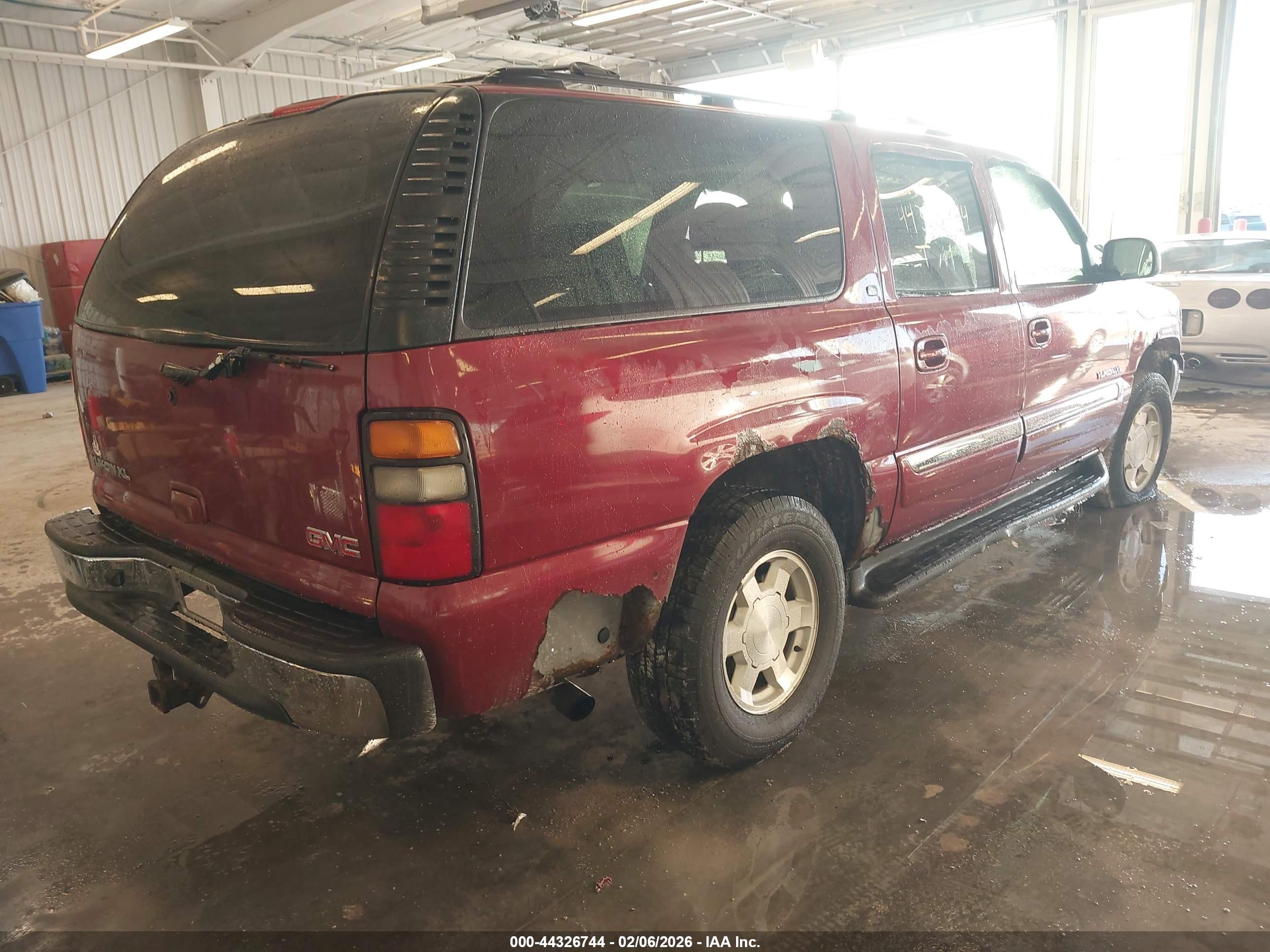 GMC YUKON image 4