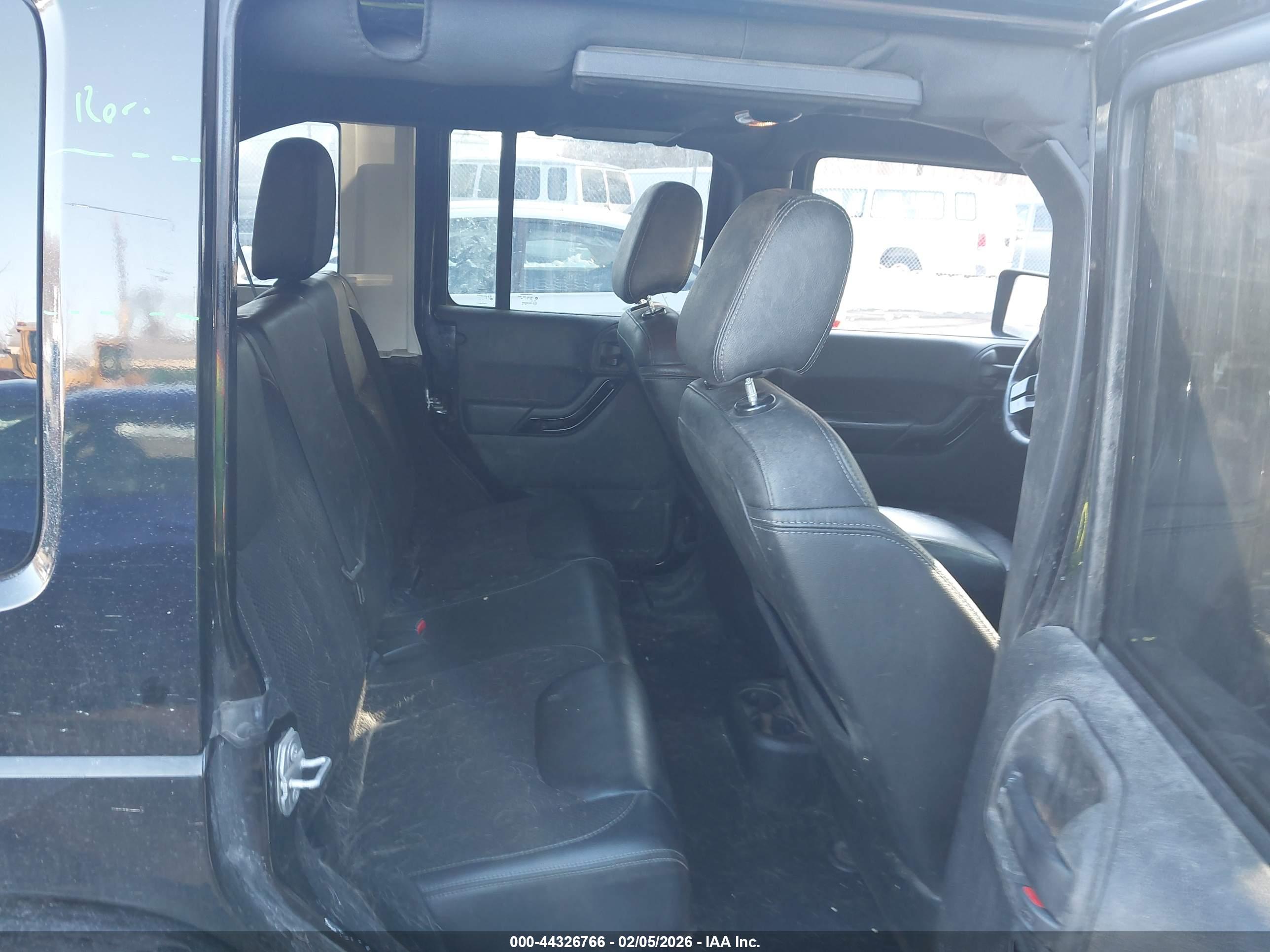JEEP WRANGLER image 8