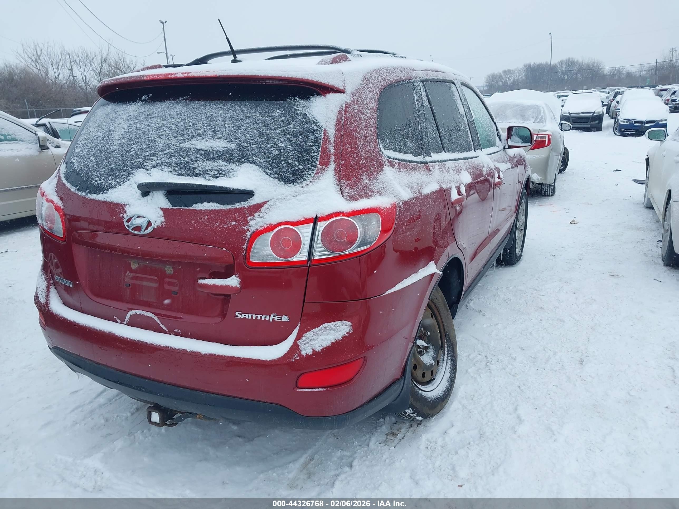 HYUNDAI SANTA image 4