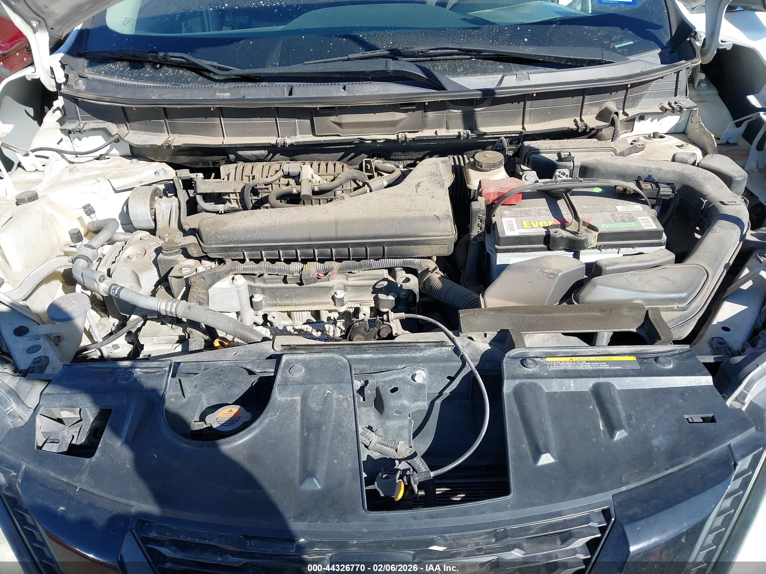 NISSAN ROGUE image 10