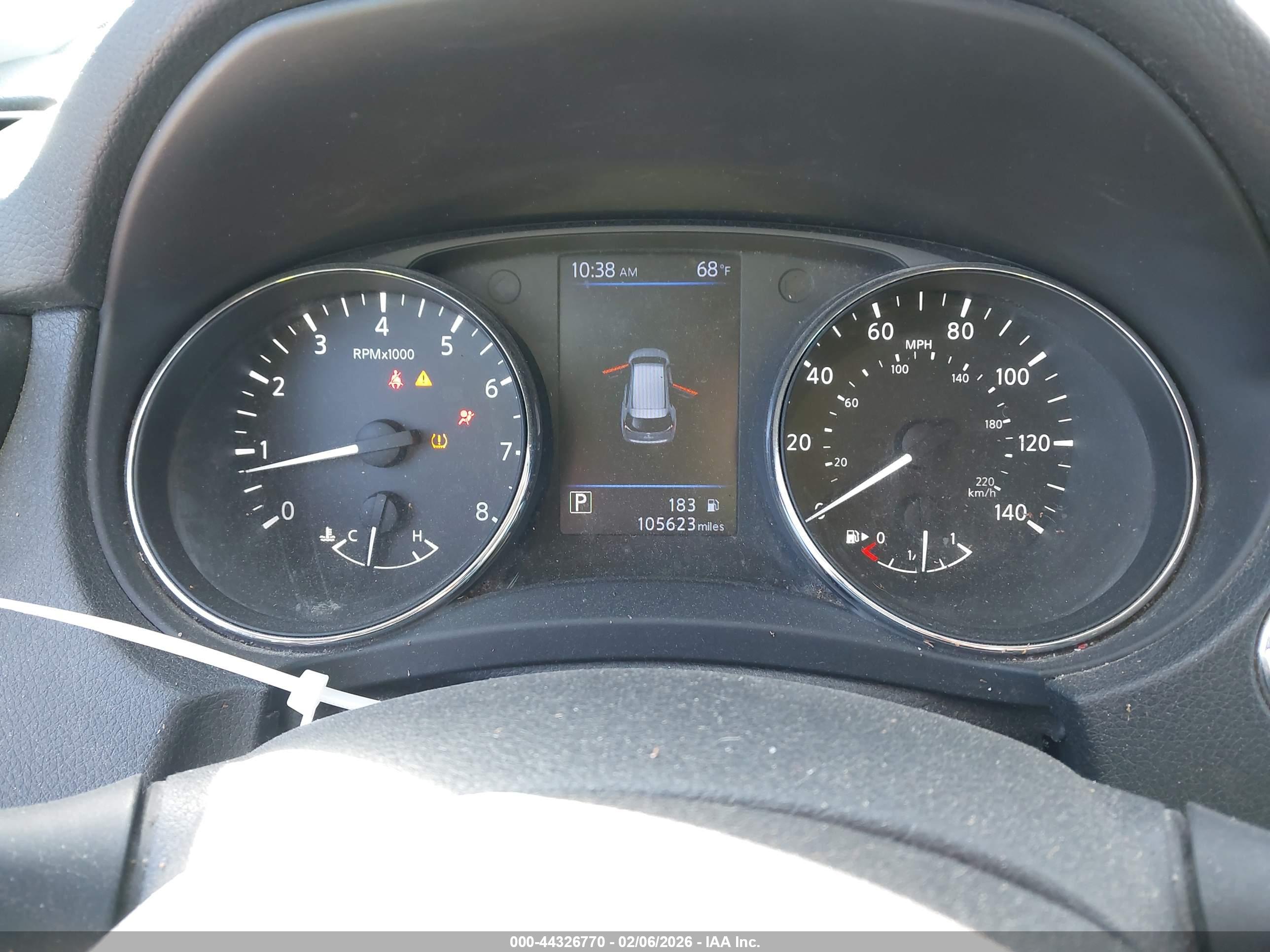 NISSAN ROGUE image 7