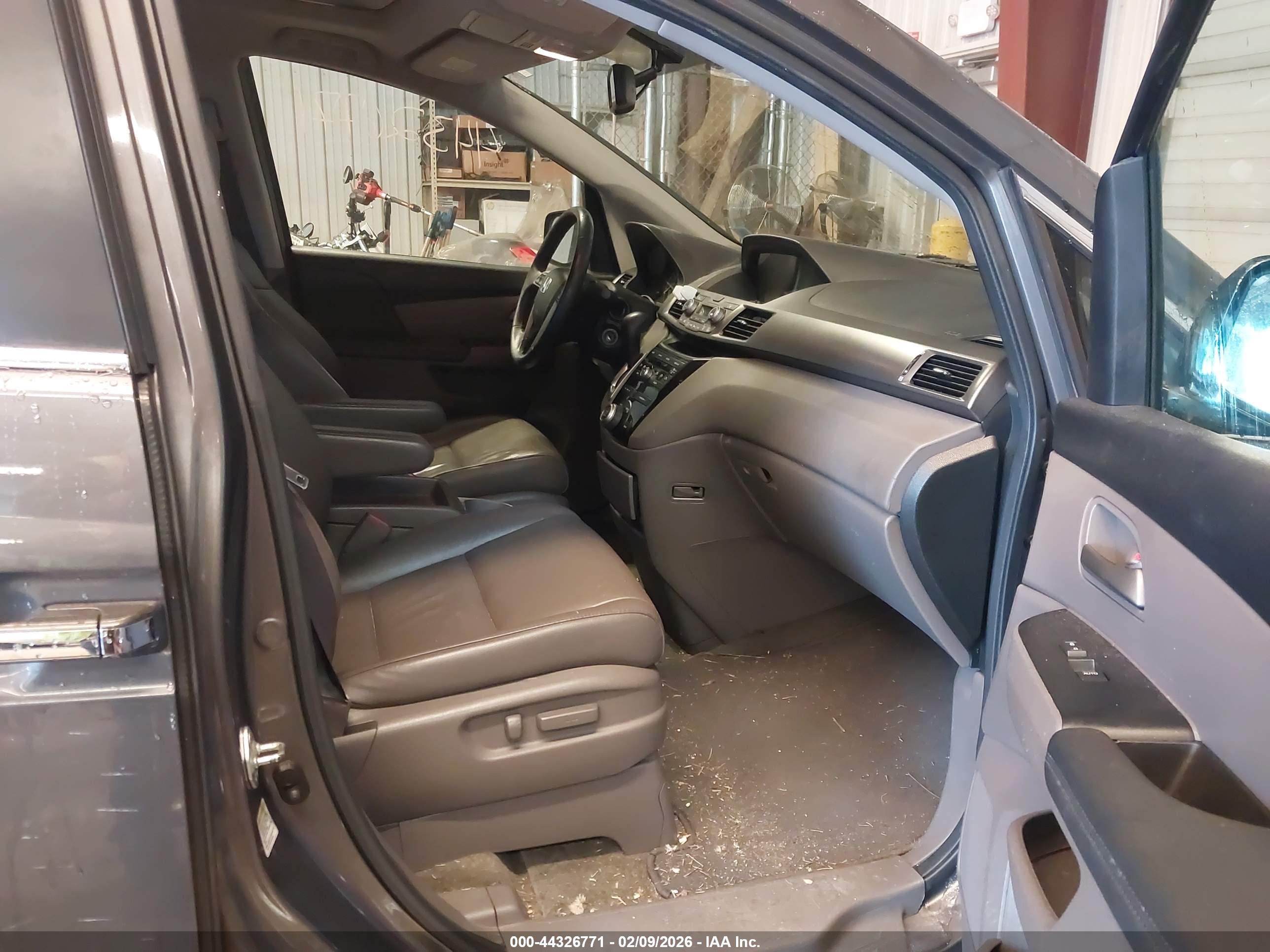HONDA ODYSSEY image 5
