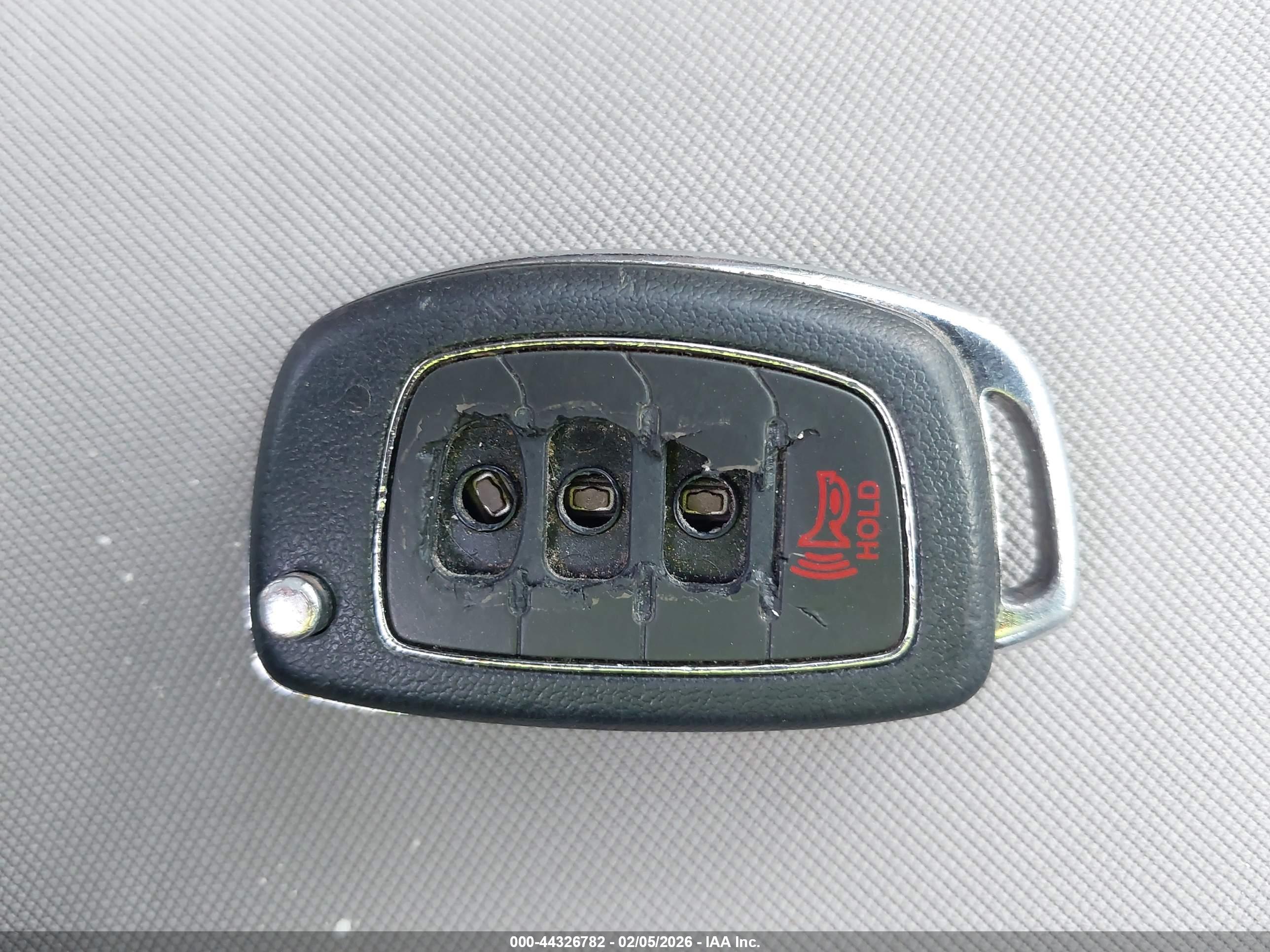 HYUNDAI SONATA image 11