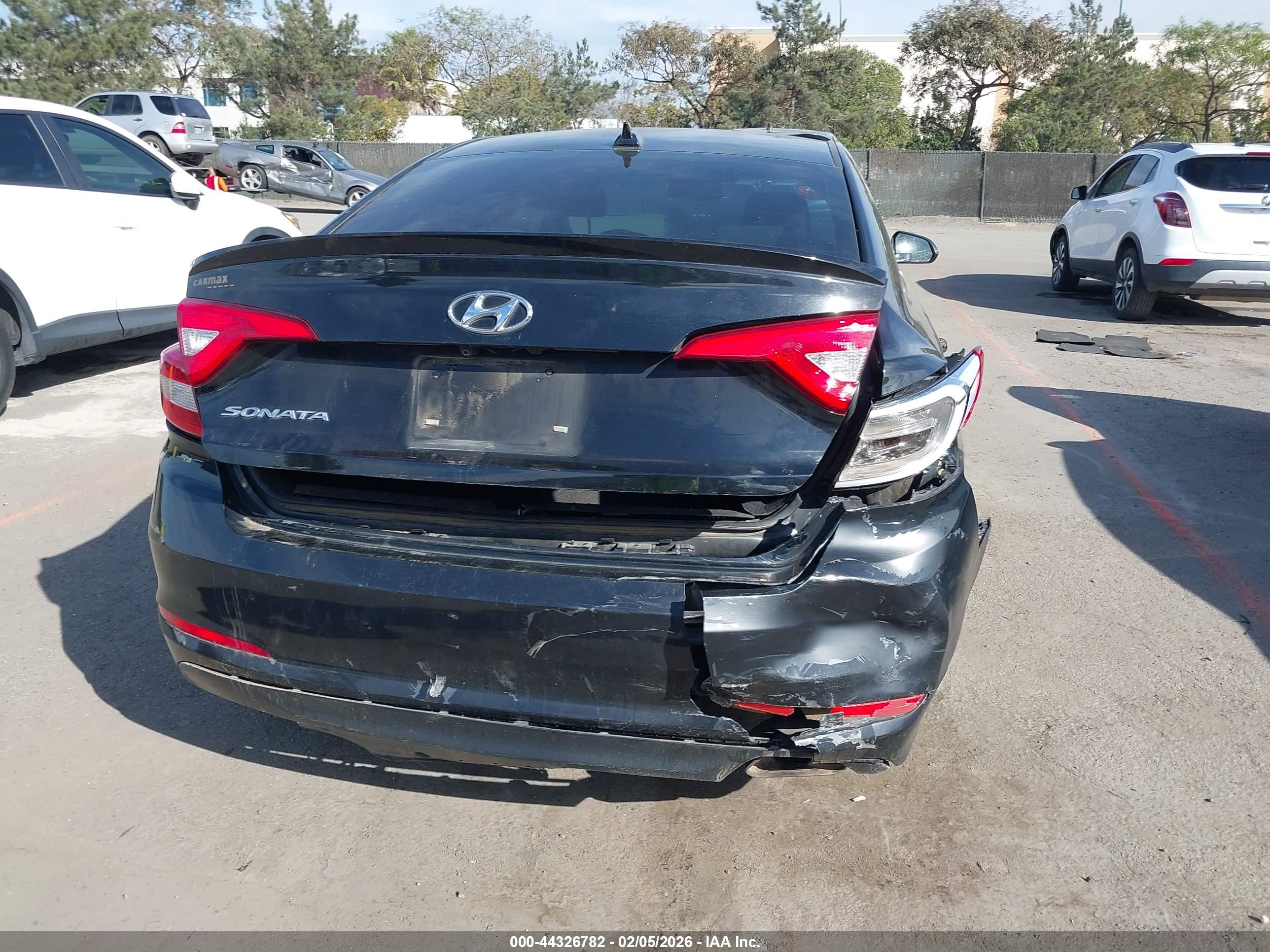 HYUNDAI SONATA image 6