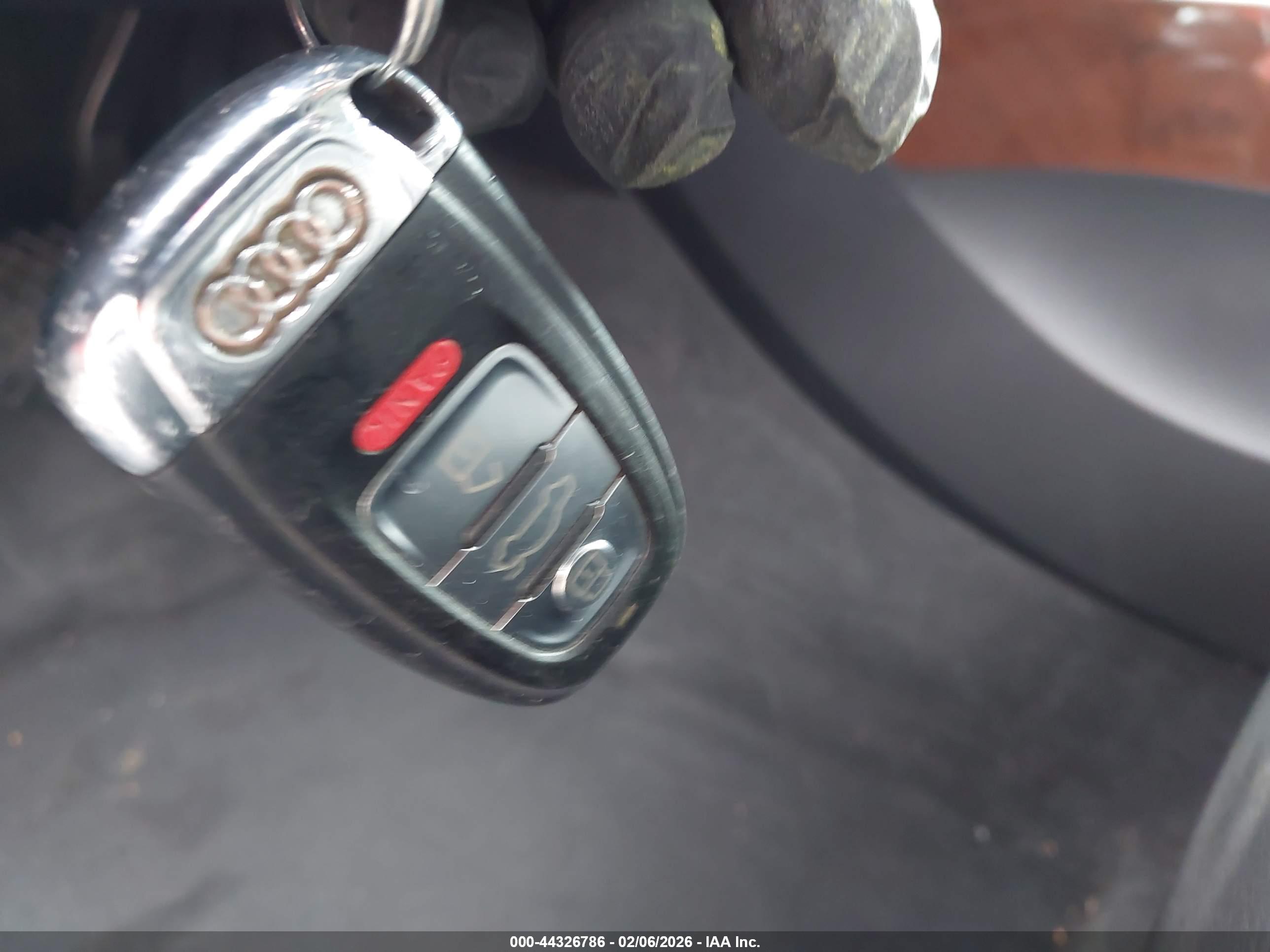 AUDI Q5 image 11