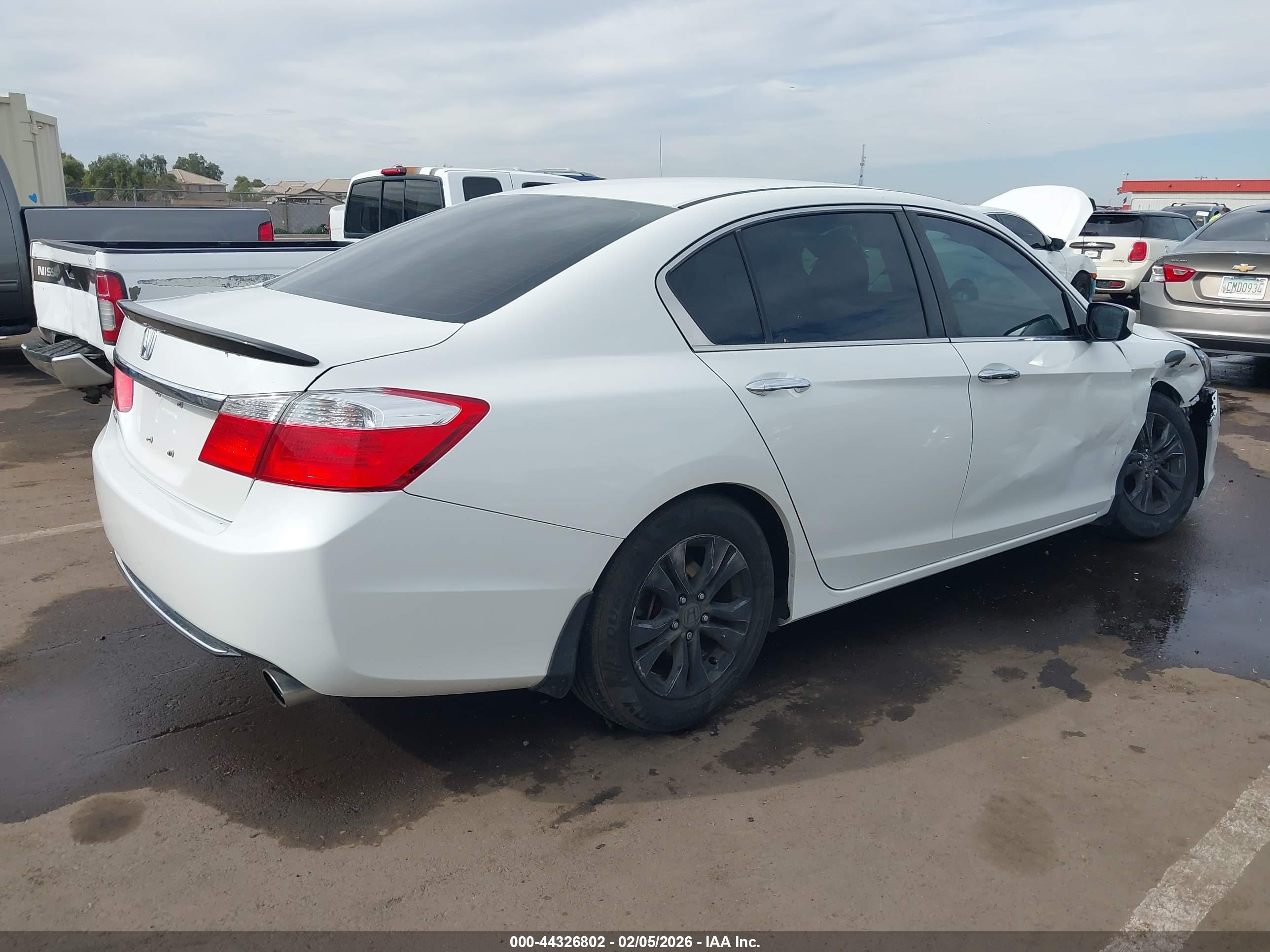 HONDA ACCORD image 4