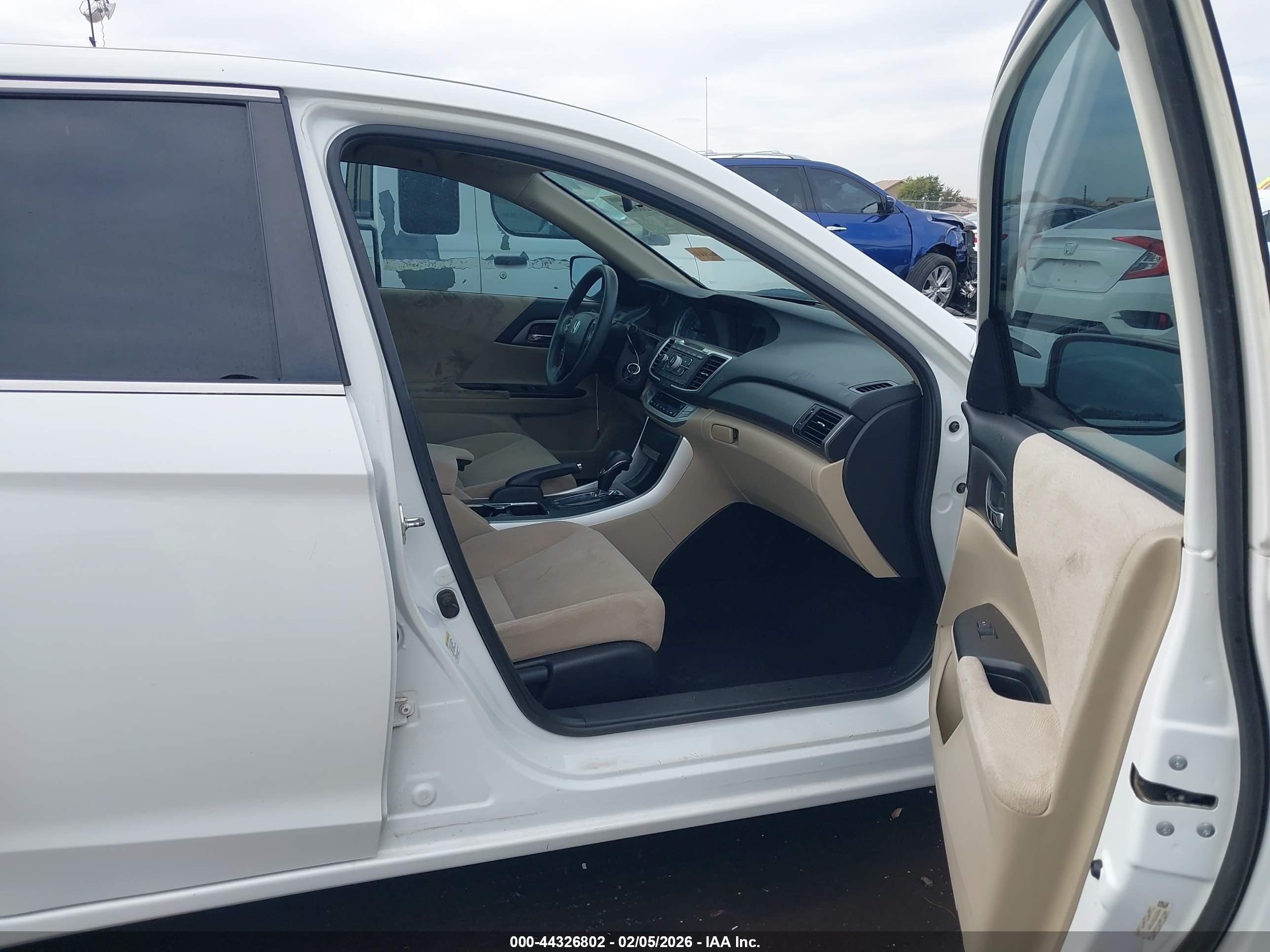 HONDA ACCORD image 5