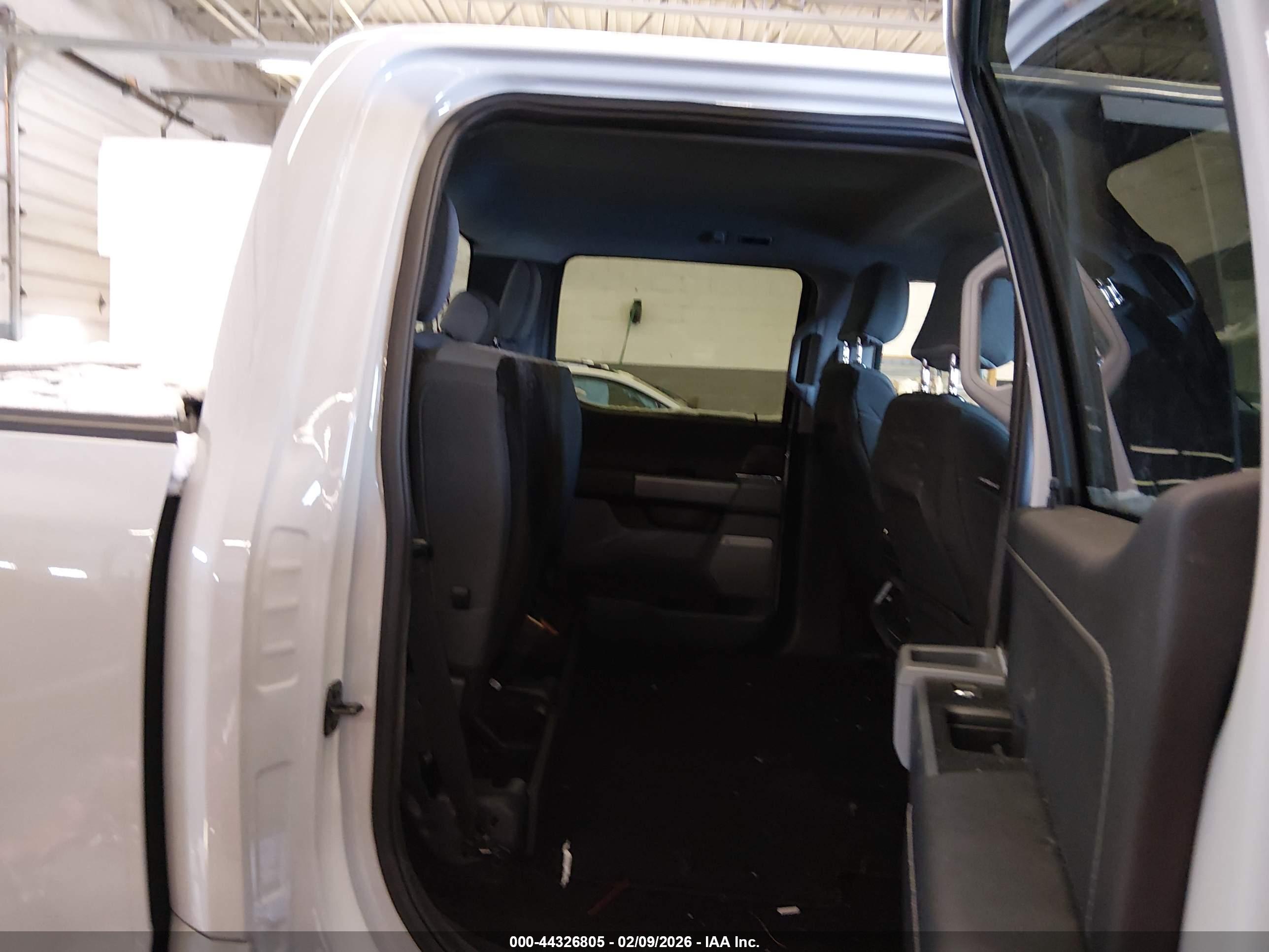 FORD F-150 image 8