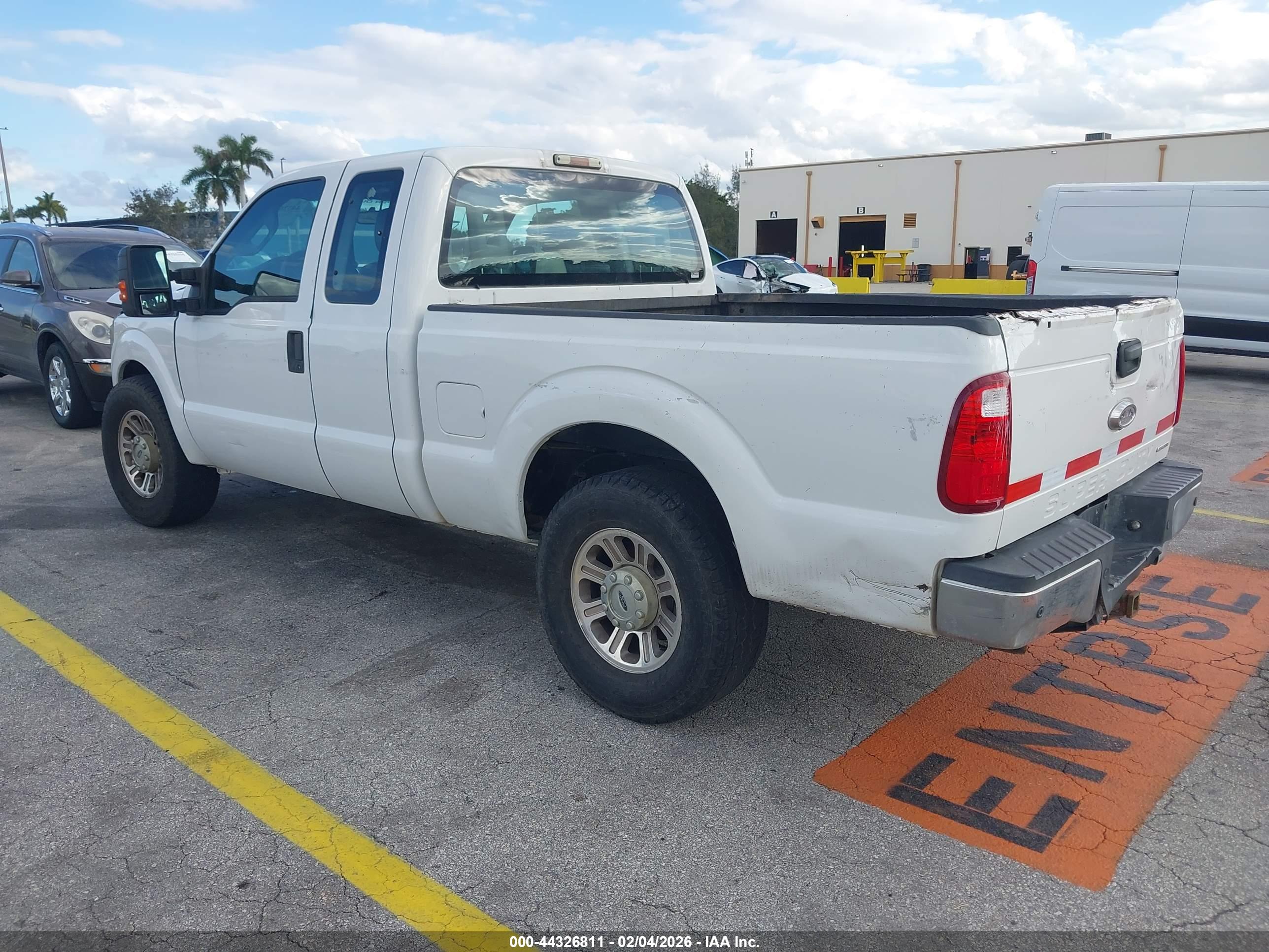 FORD F-250 image 3