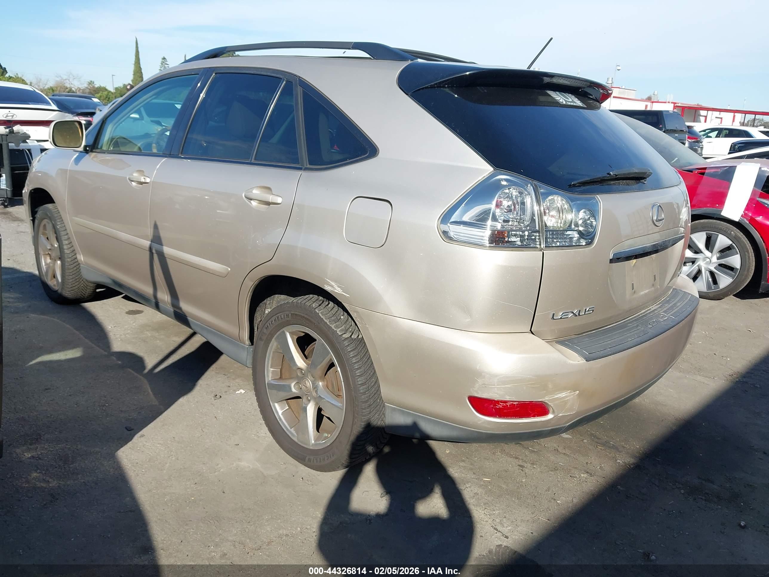 LEXUS RX image 3