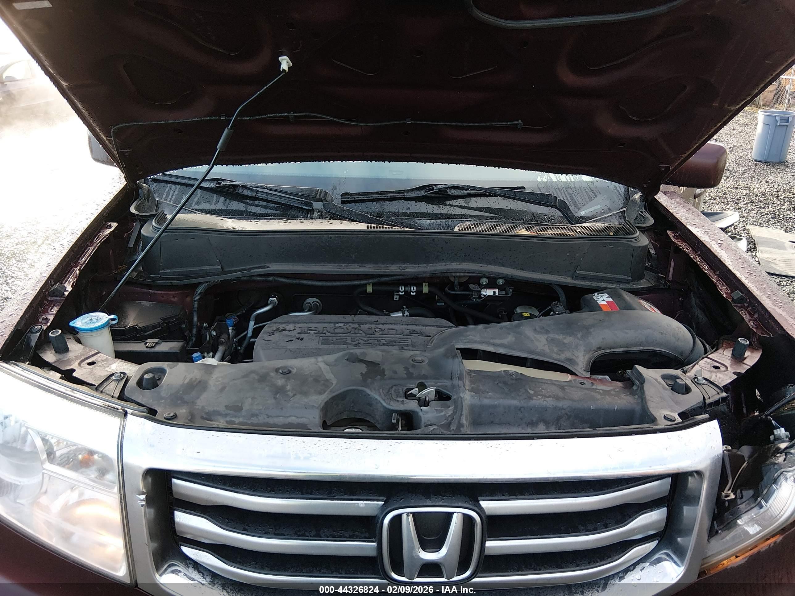 HONDA PILOT image 10