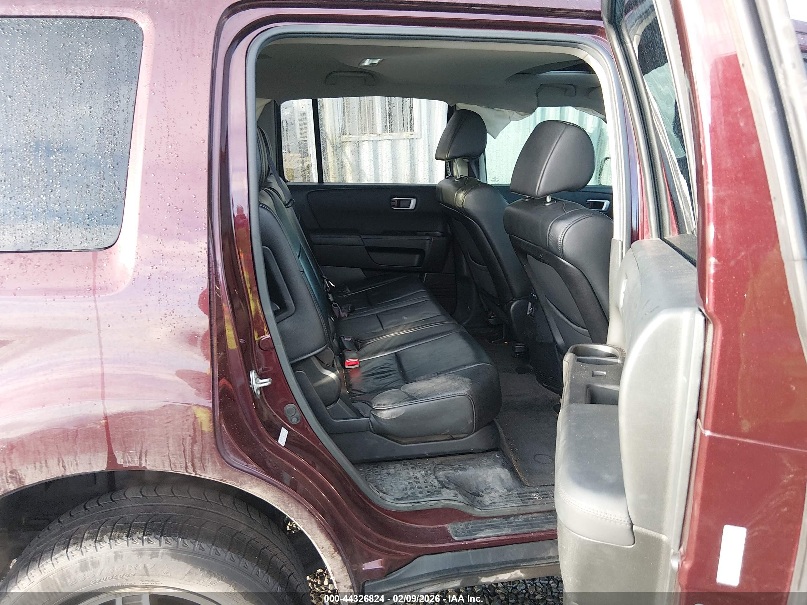 HONDA PILOT image 8