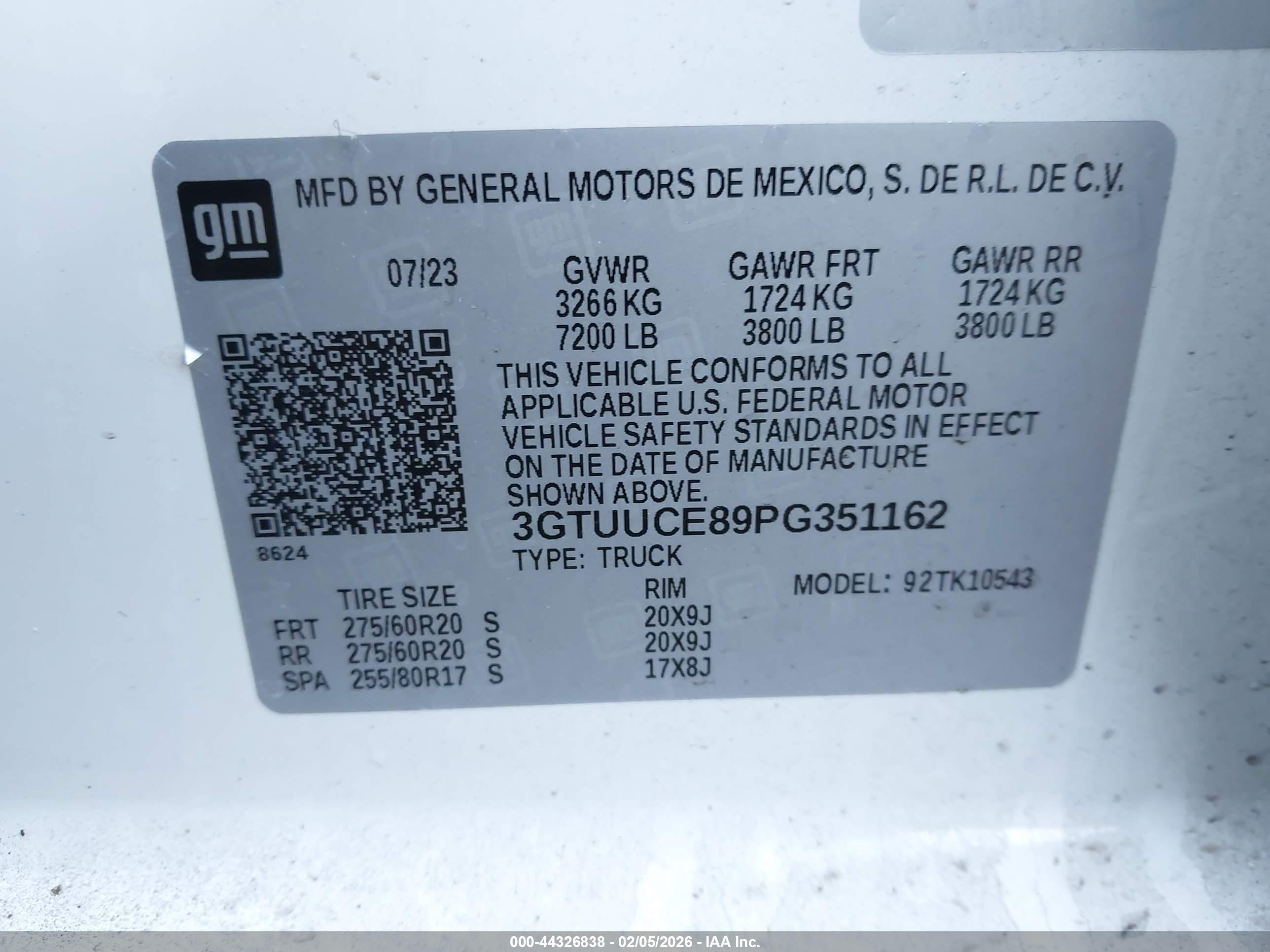 GMC SIERRA image 9