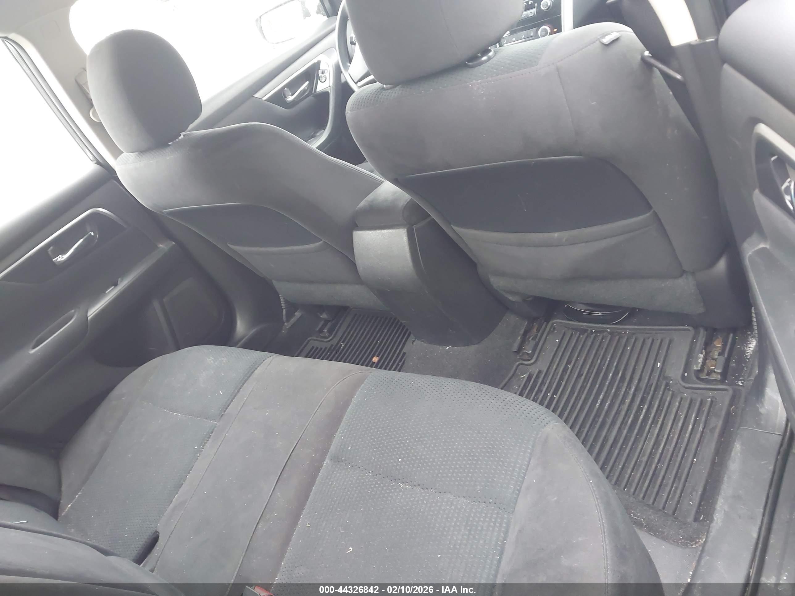 NISSAN ALTIMA image 8