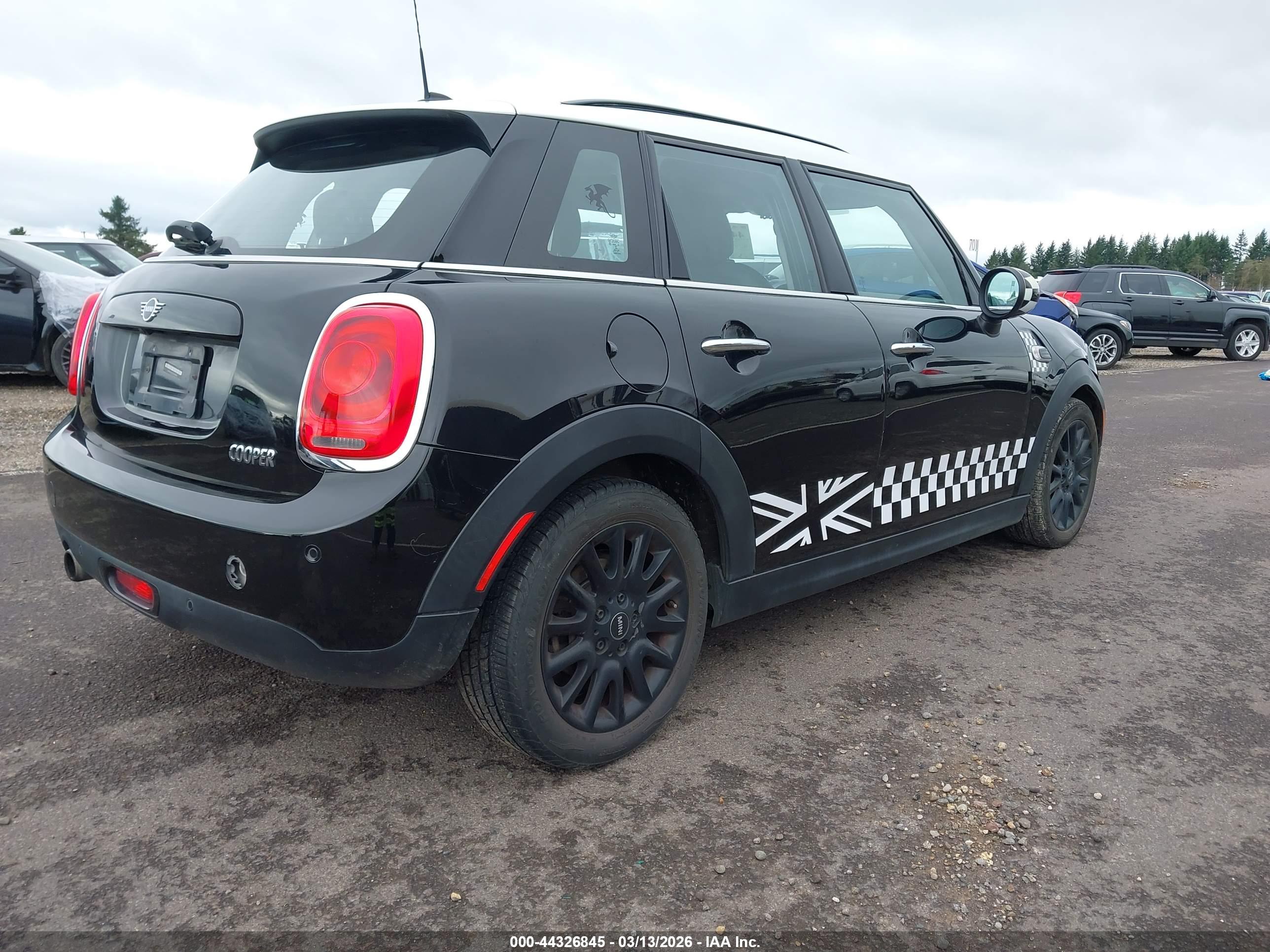 MINI HARDTOP image 4