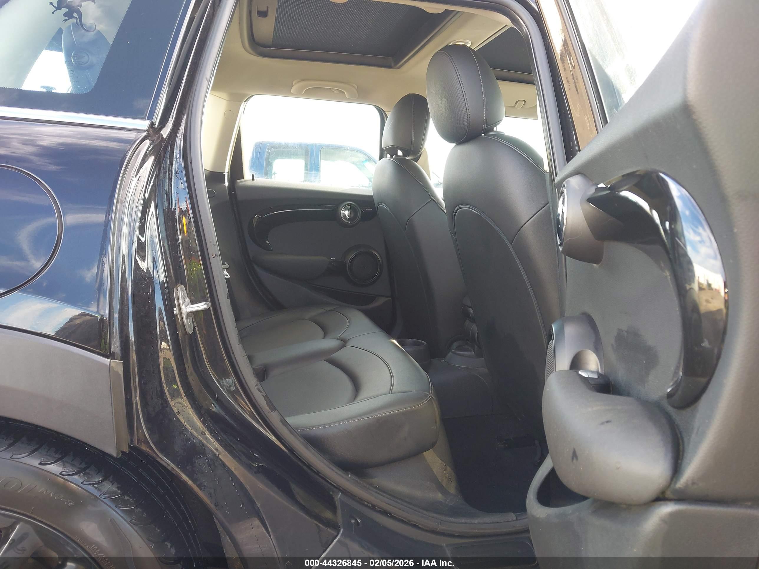 MINI HARDTOP image 8