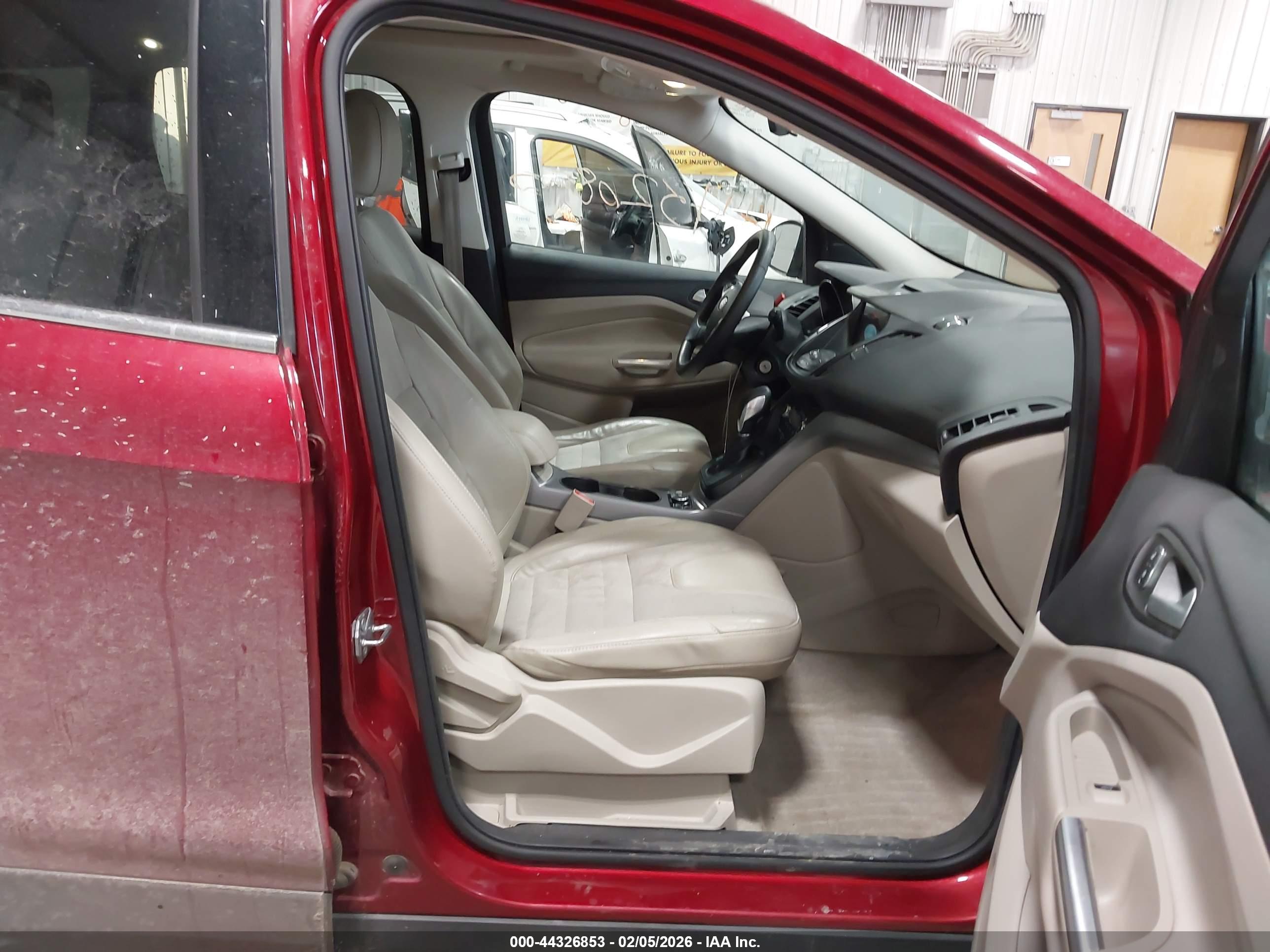 FORD ESCAPE image 5