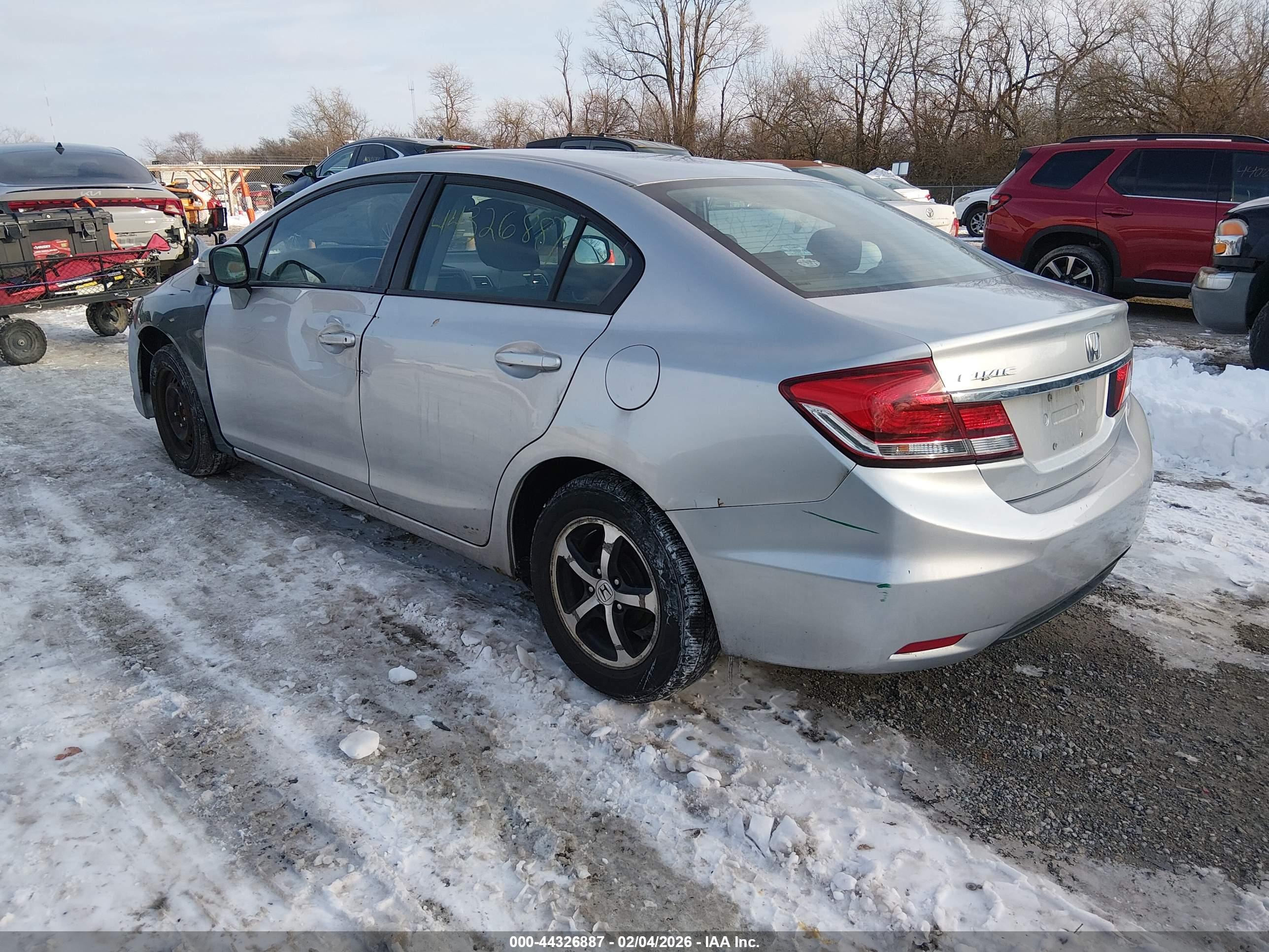 HONDA CIVIC image 3