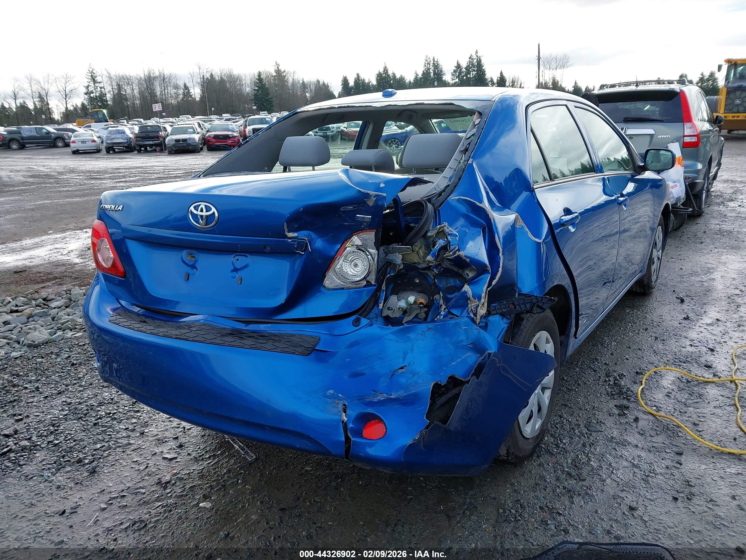 TOYOTA COROLLA image 6