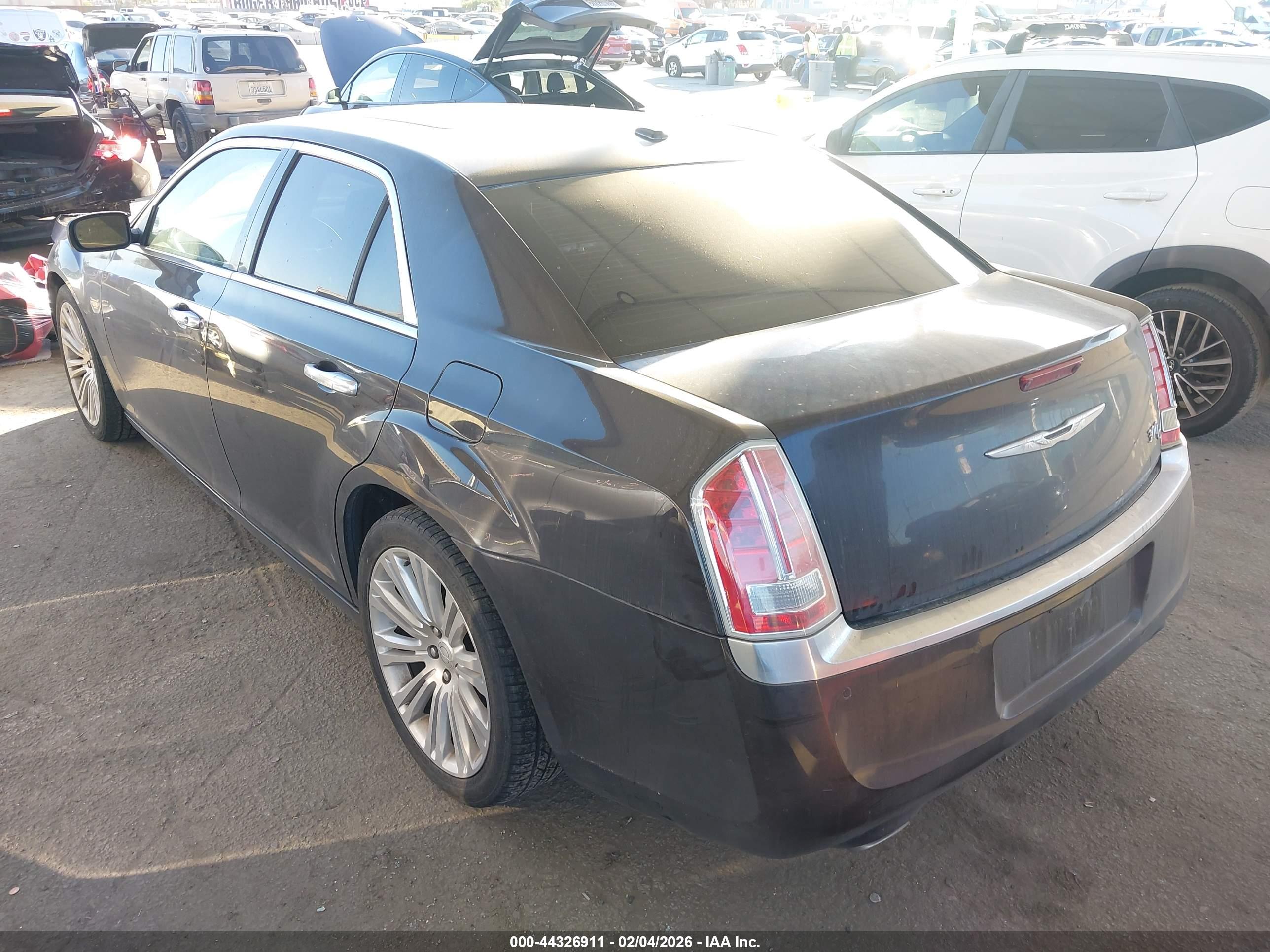 CHRYSLER 300C image 3