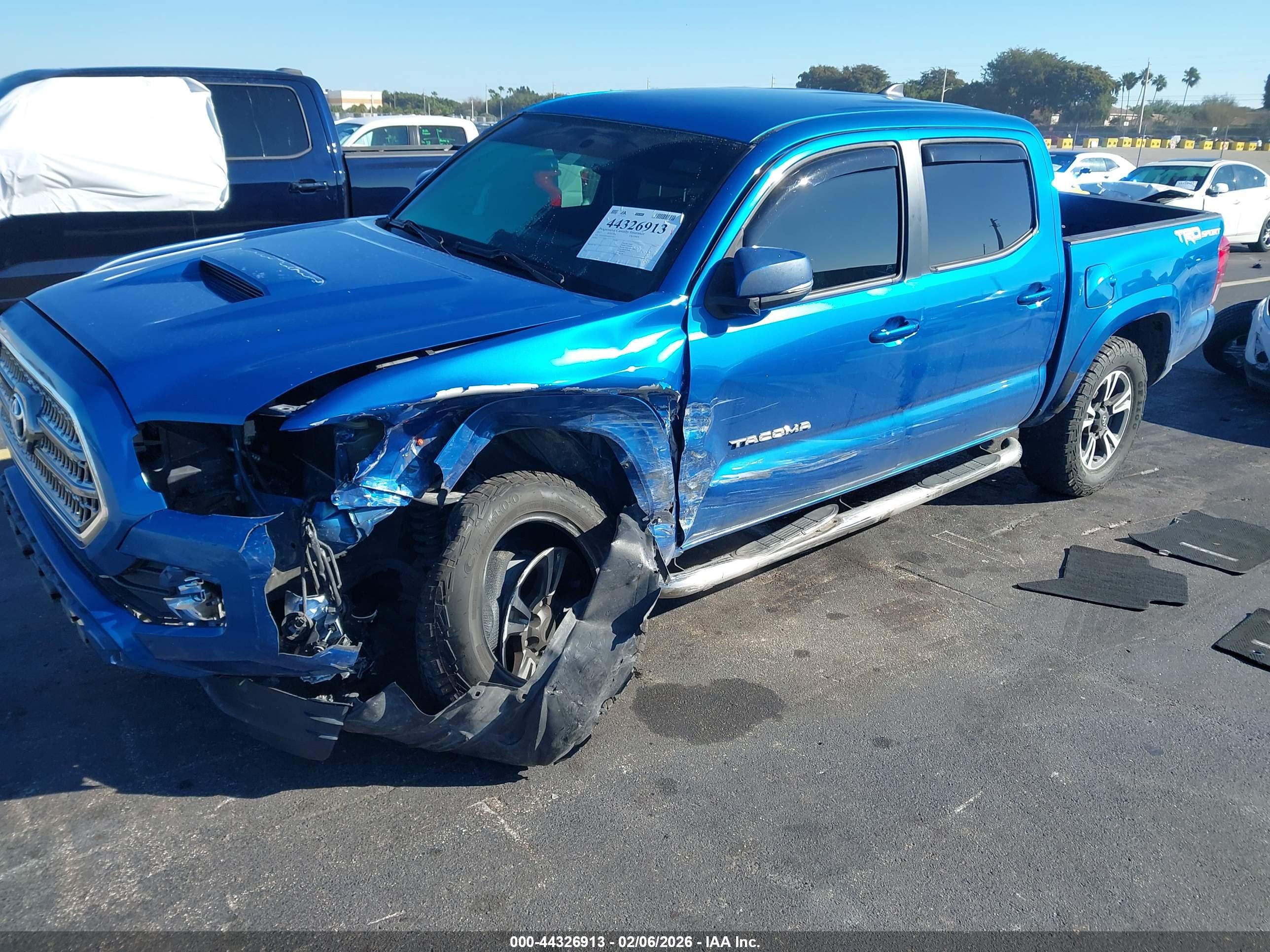 TOYOTA TACOMA image 2