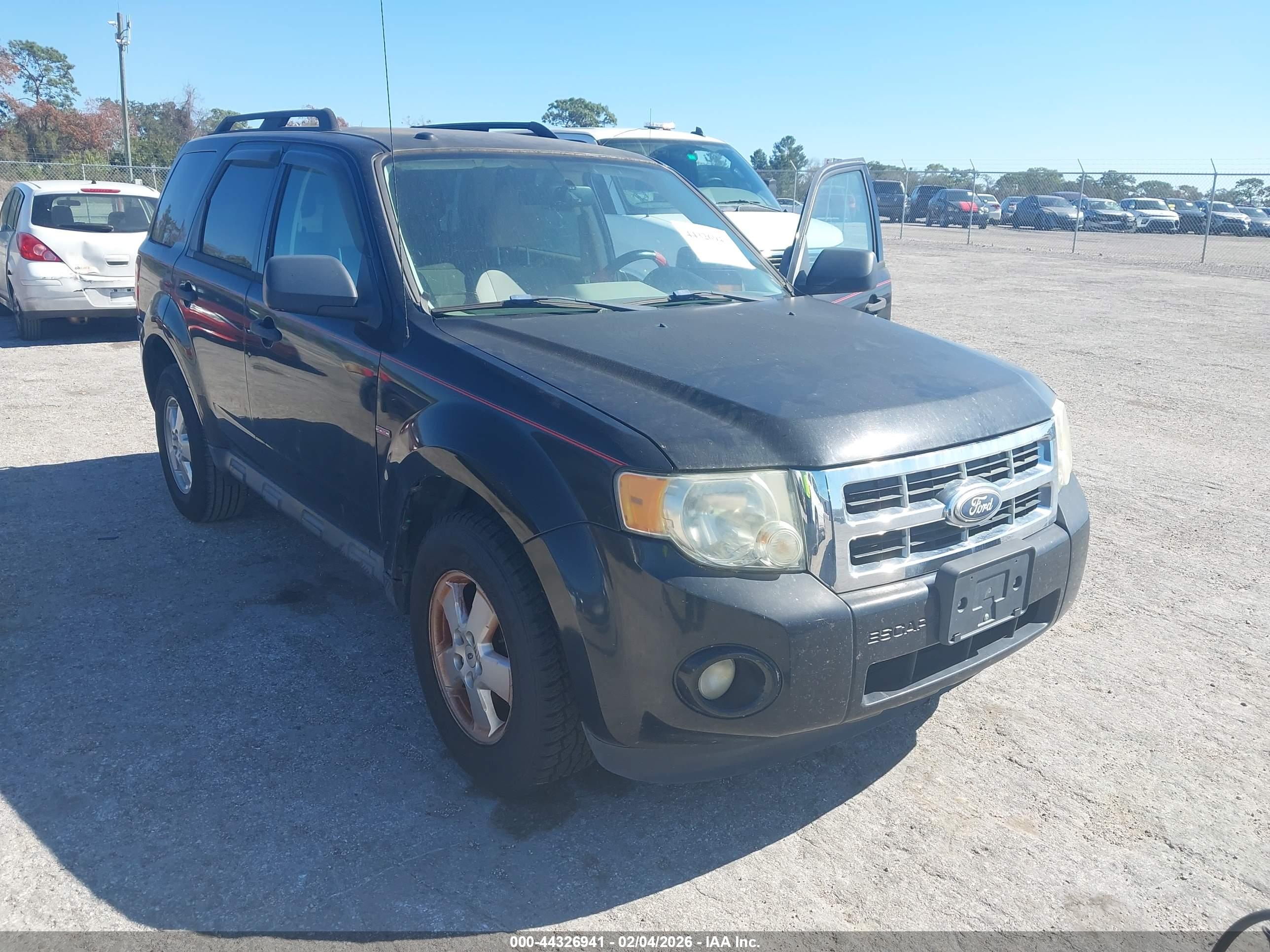FORD ESCAPE image 6