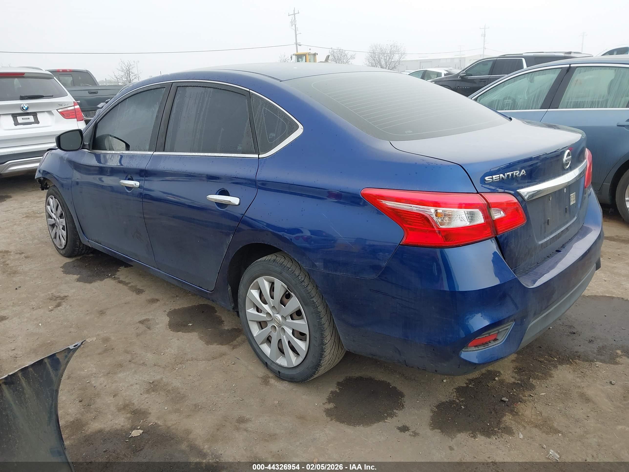 NISSAN SENTRA image 3