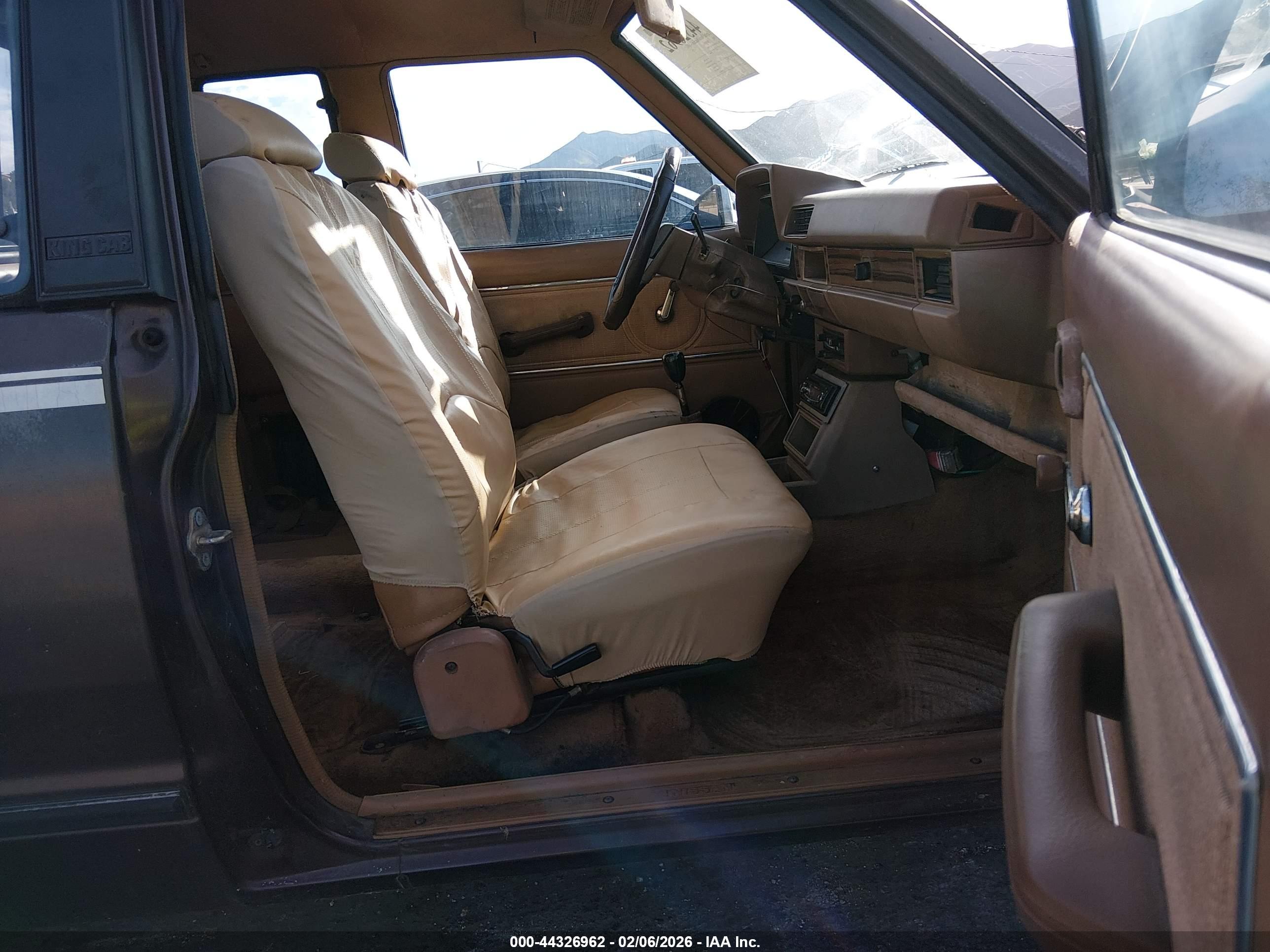 NISSAN 720 image 5