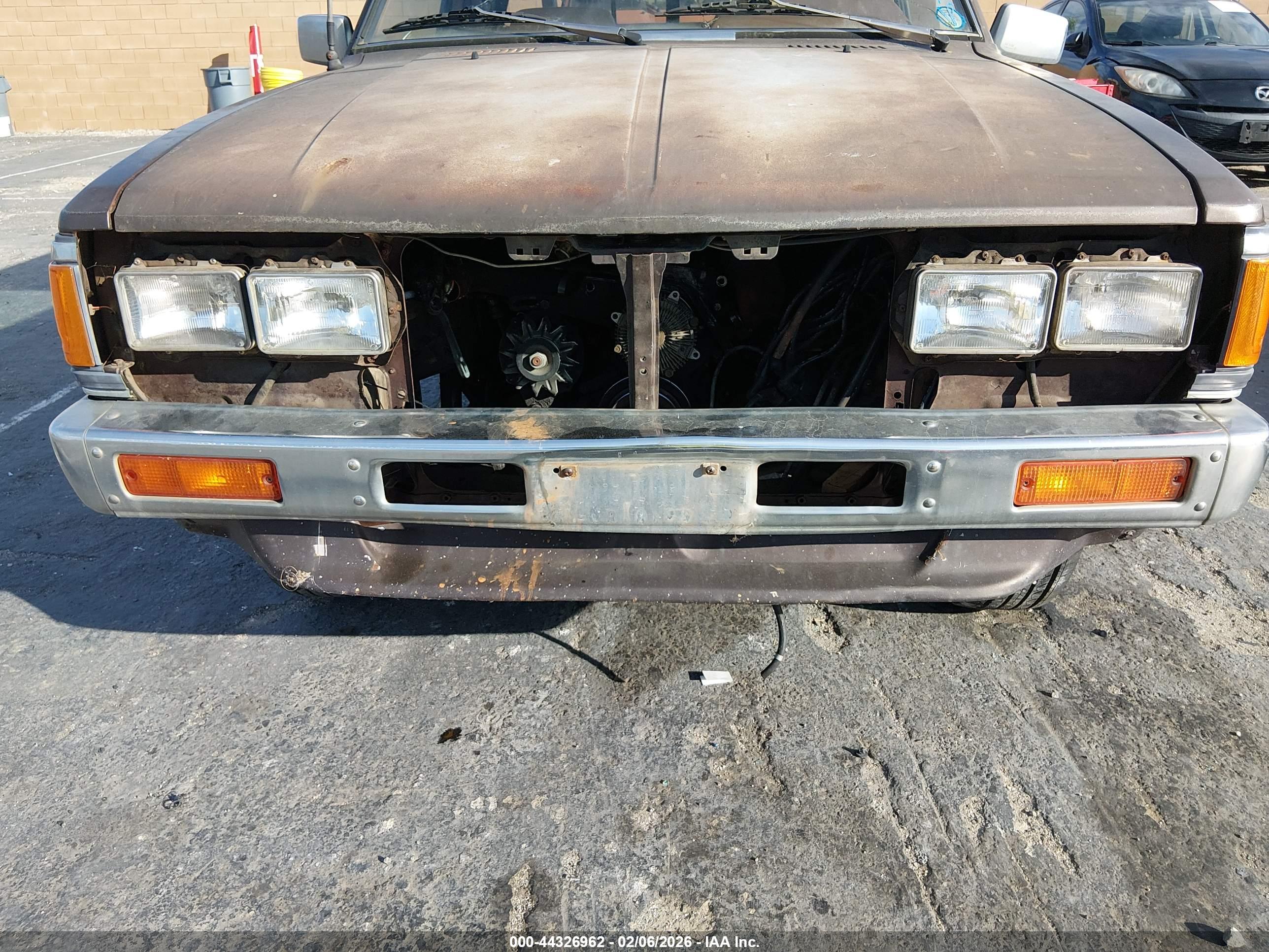 NISSAN 720 image 6