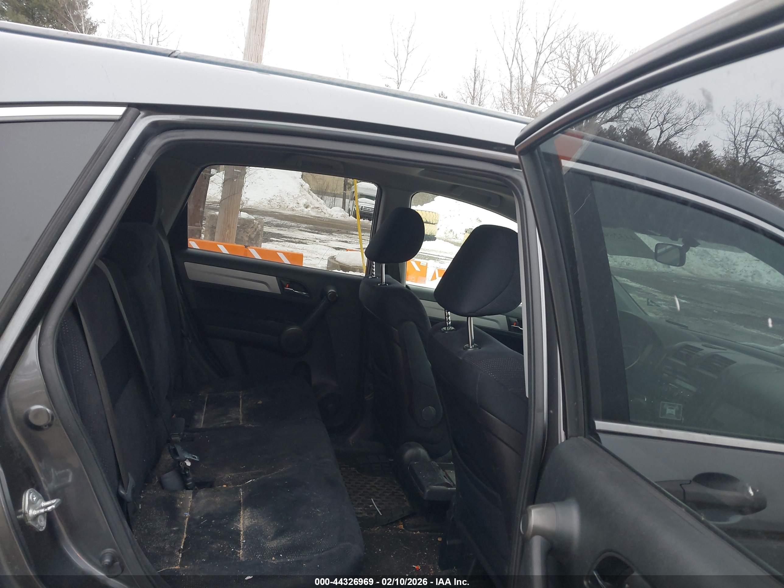 HONDA CR-V image 8