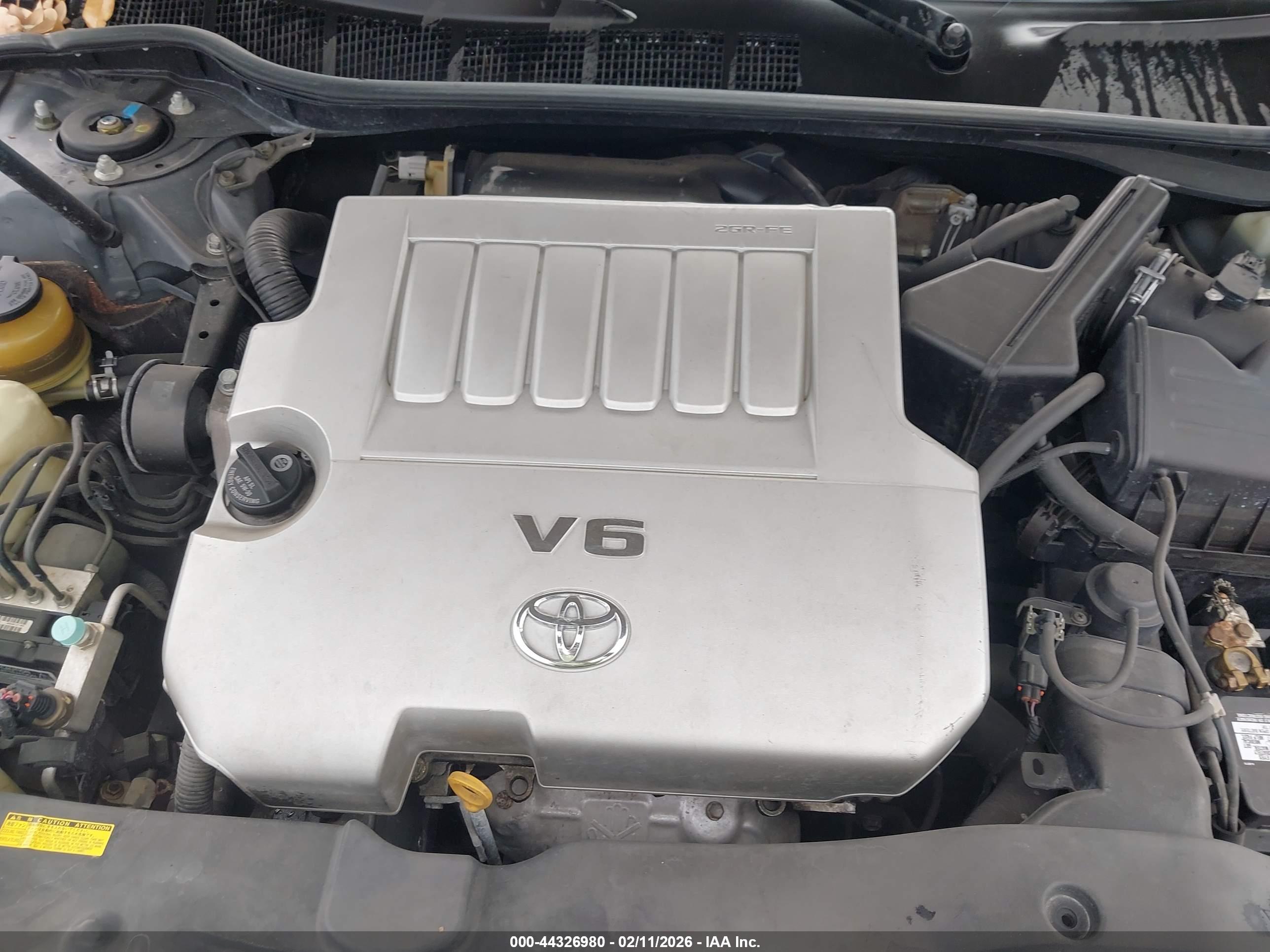 TOYOTA CAMRY image 10