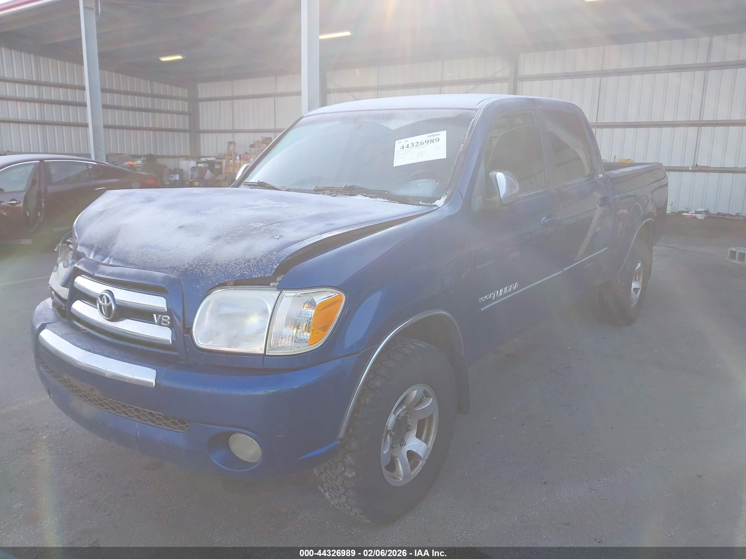 TOYOTA TUNDRA image 2