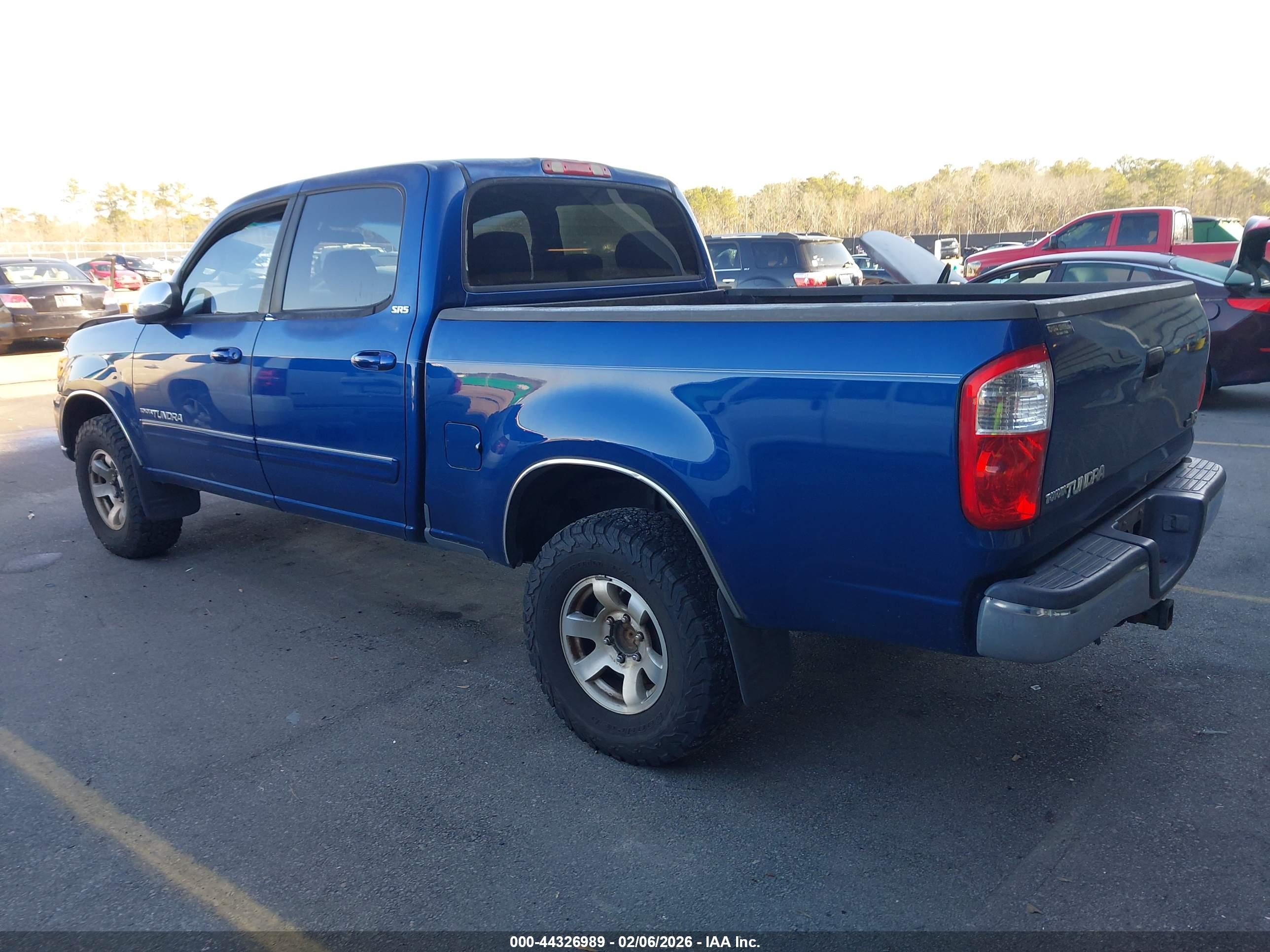 TOYOTA TUNDRA image 3