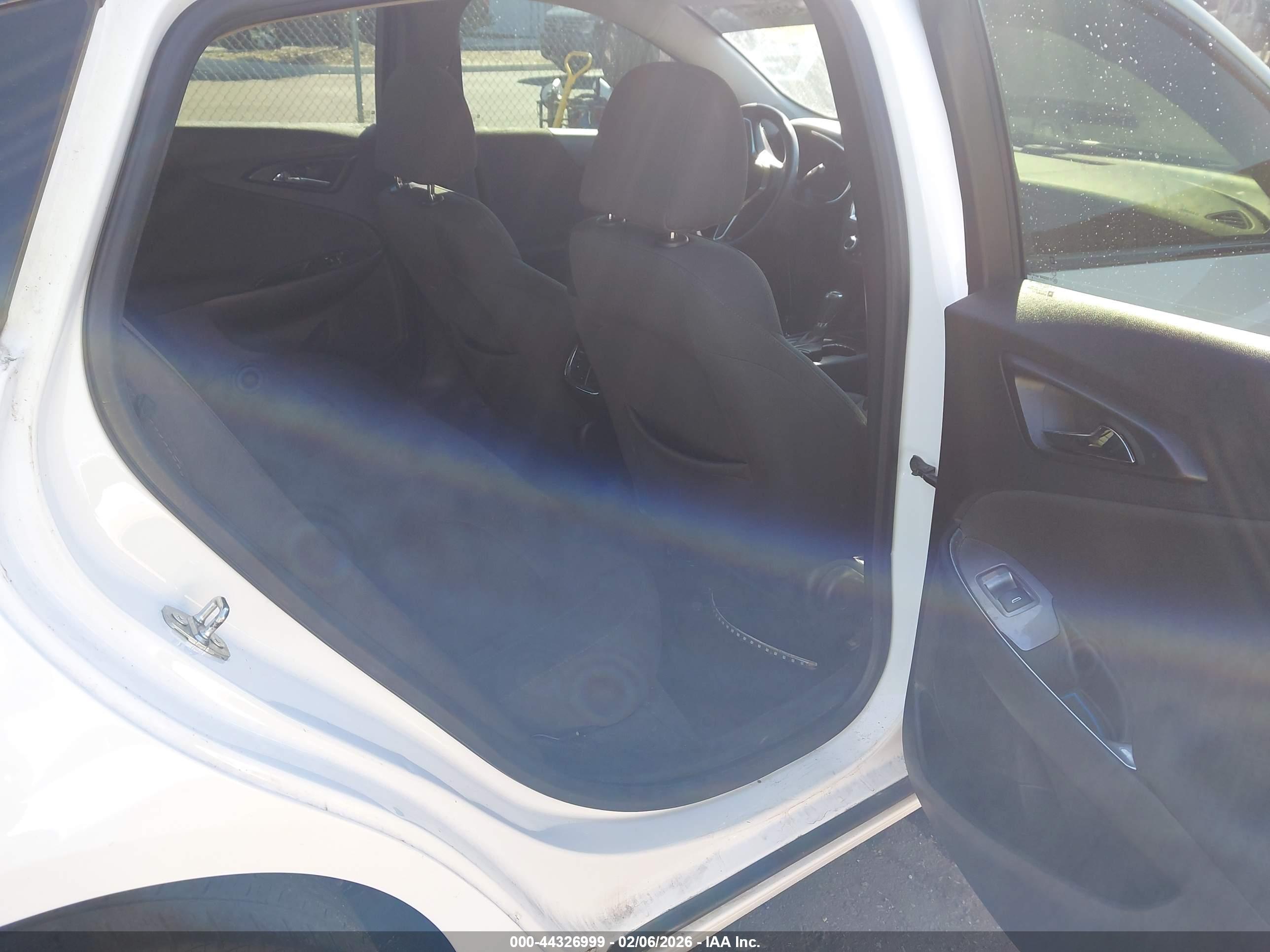 CHEVROLET MALIBU image 8