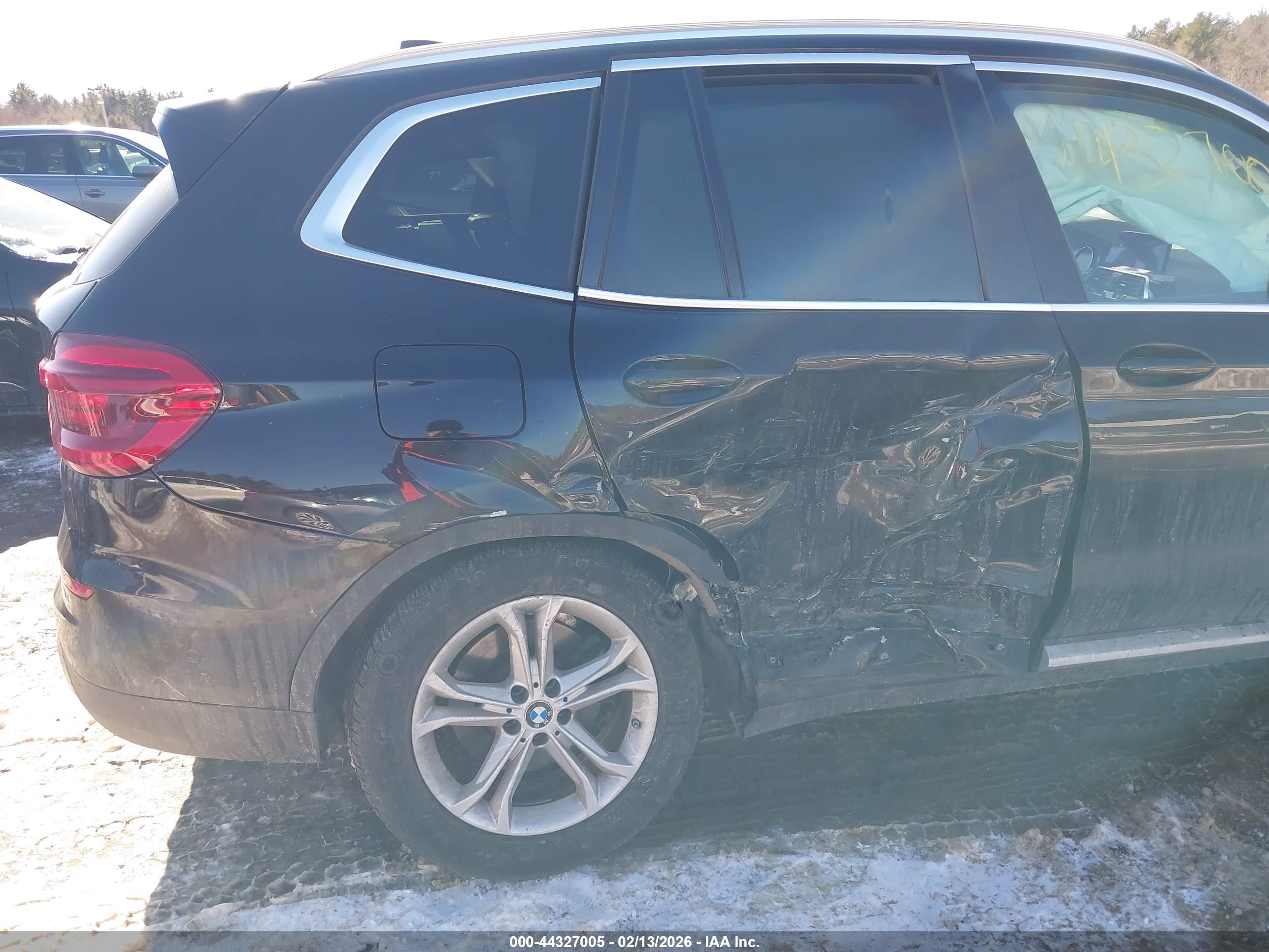 BMW X3 image 6