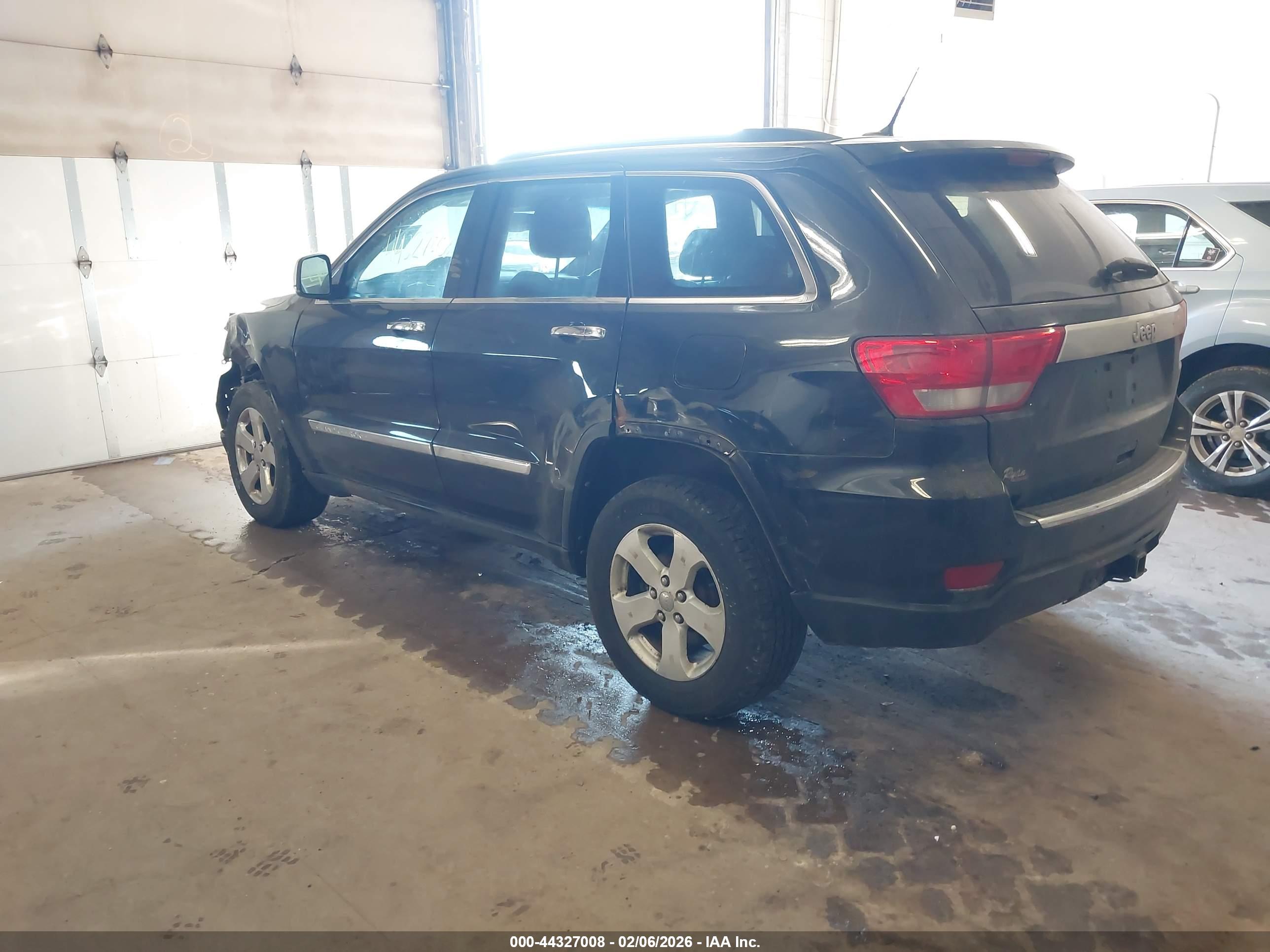 JEEP GRAND image 3
