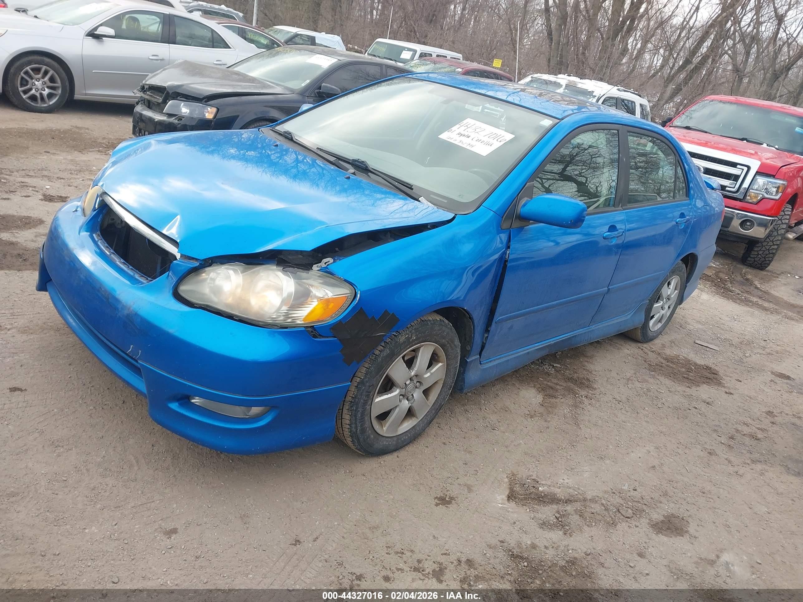 TOYOTA COROLLA image 2