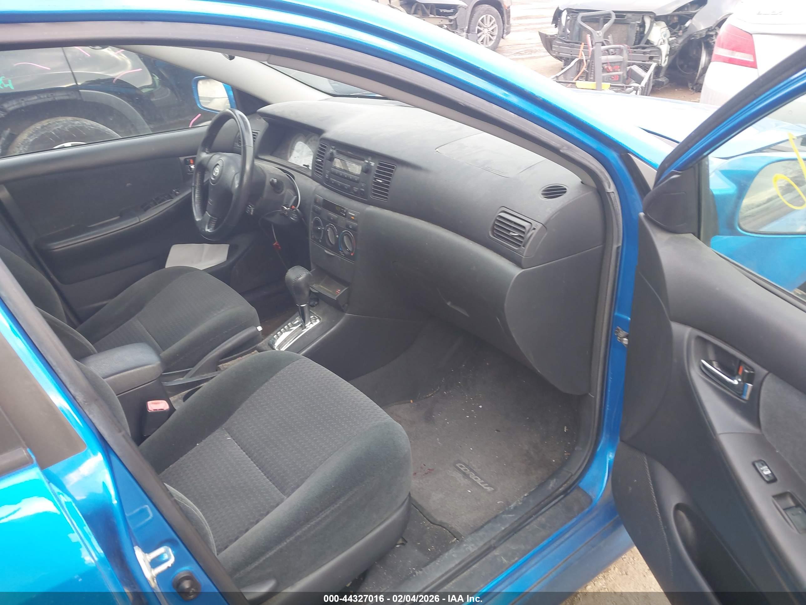 TOYOTA COROLLA image 5