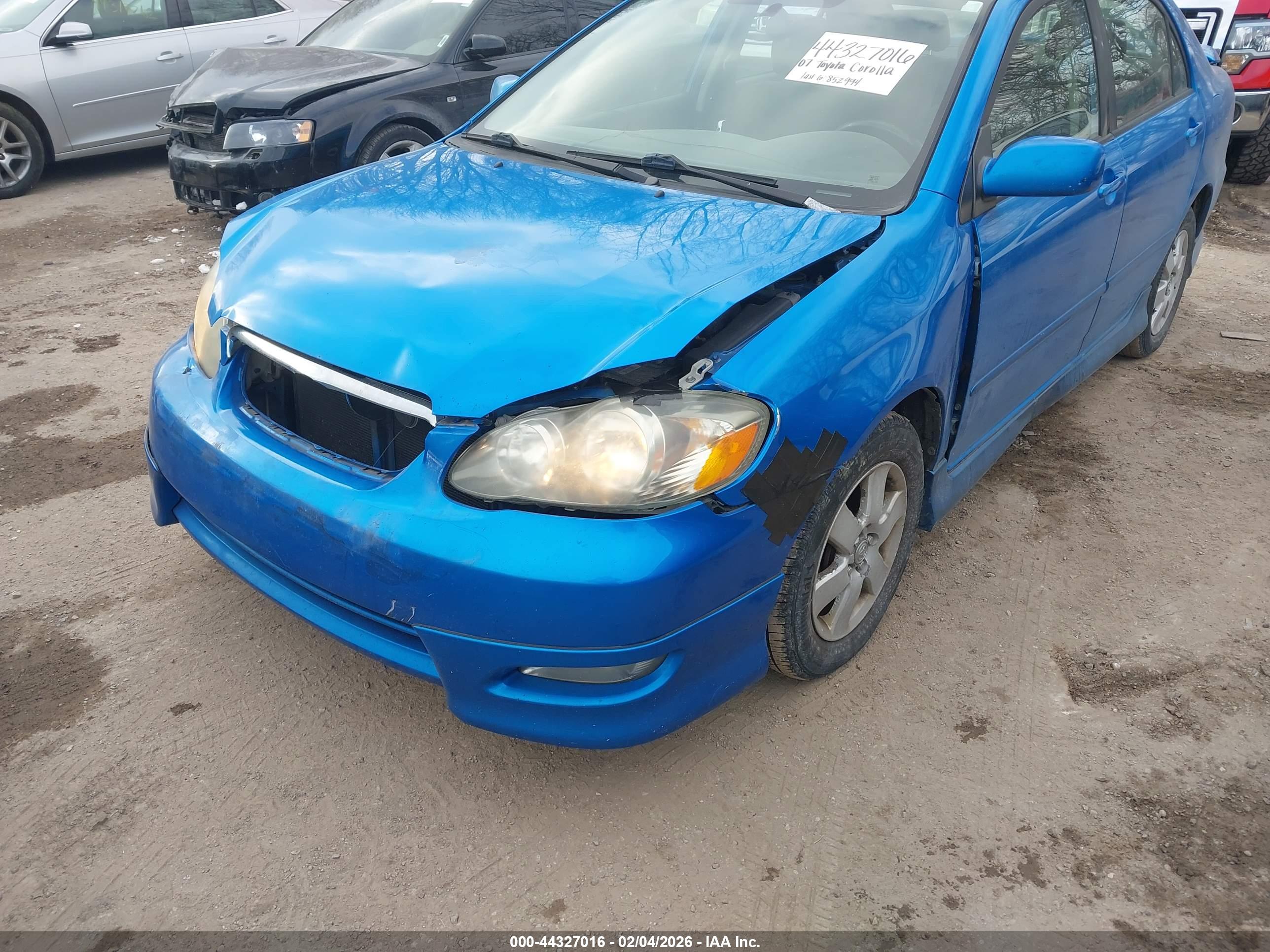 TOYOTA COROLLA image 6