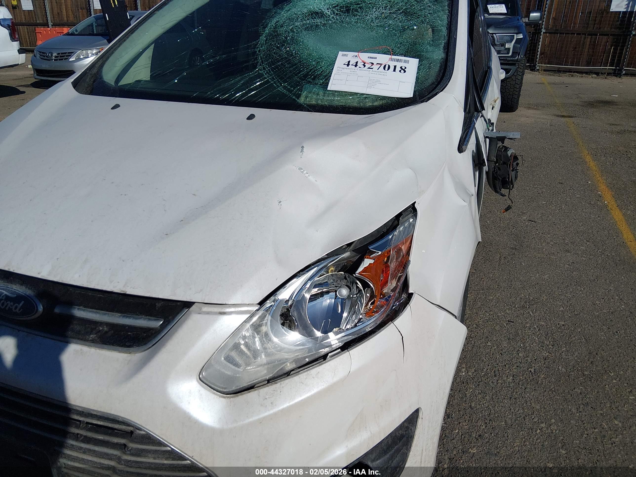 FORD C-MAX image 6
