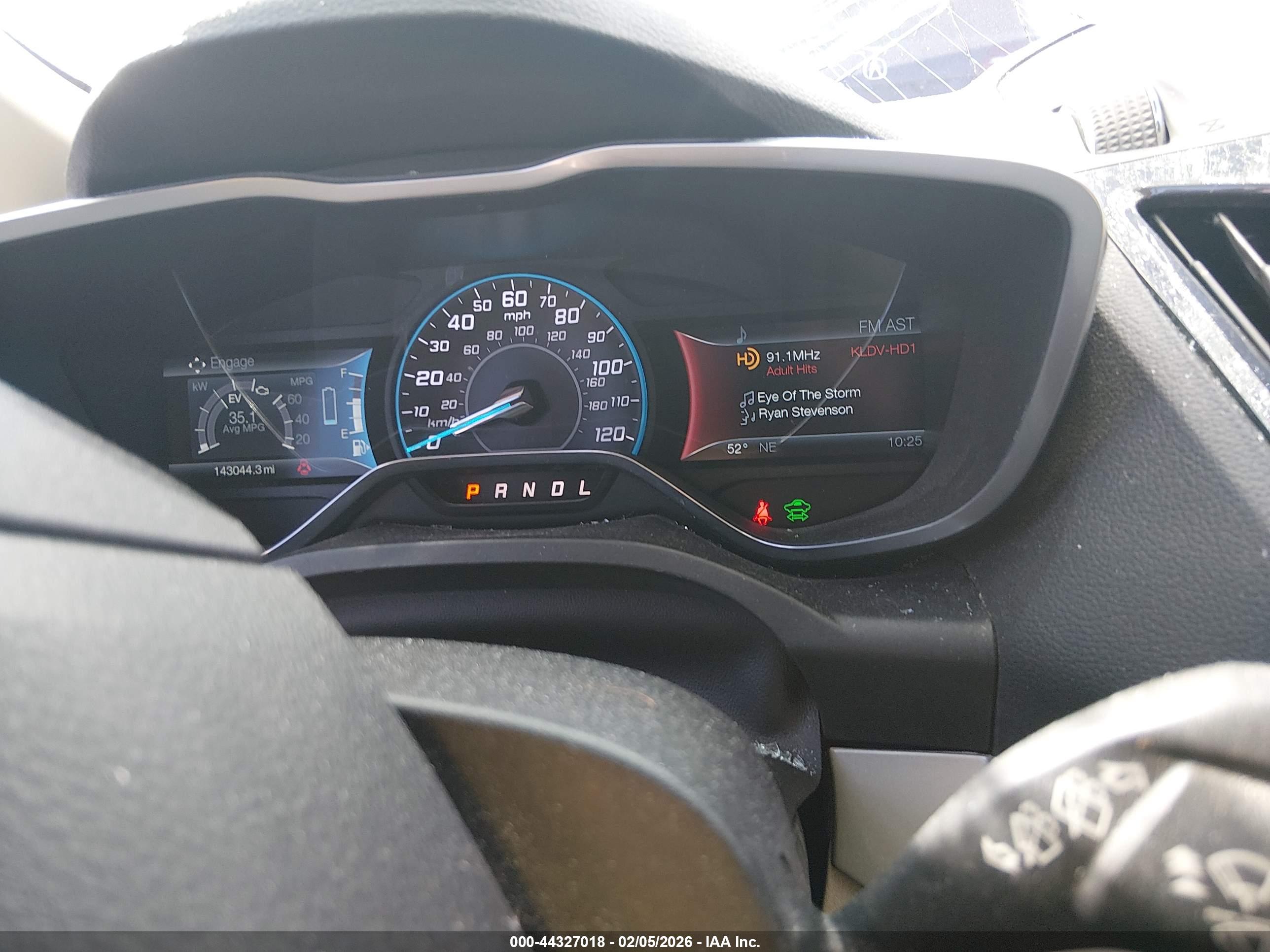 FORD C-MAX image 7