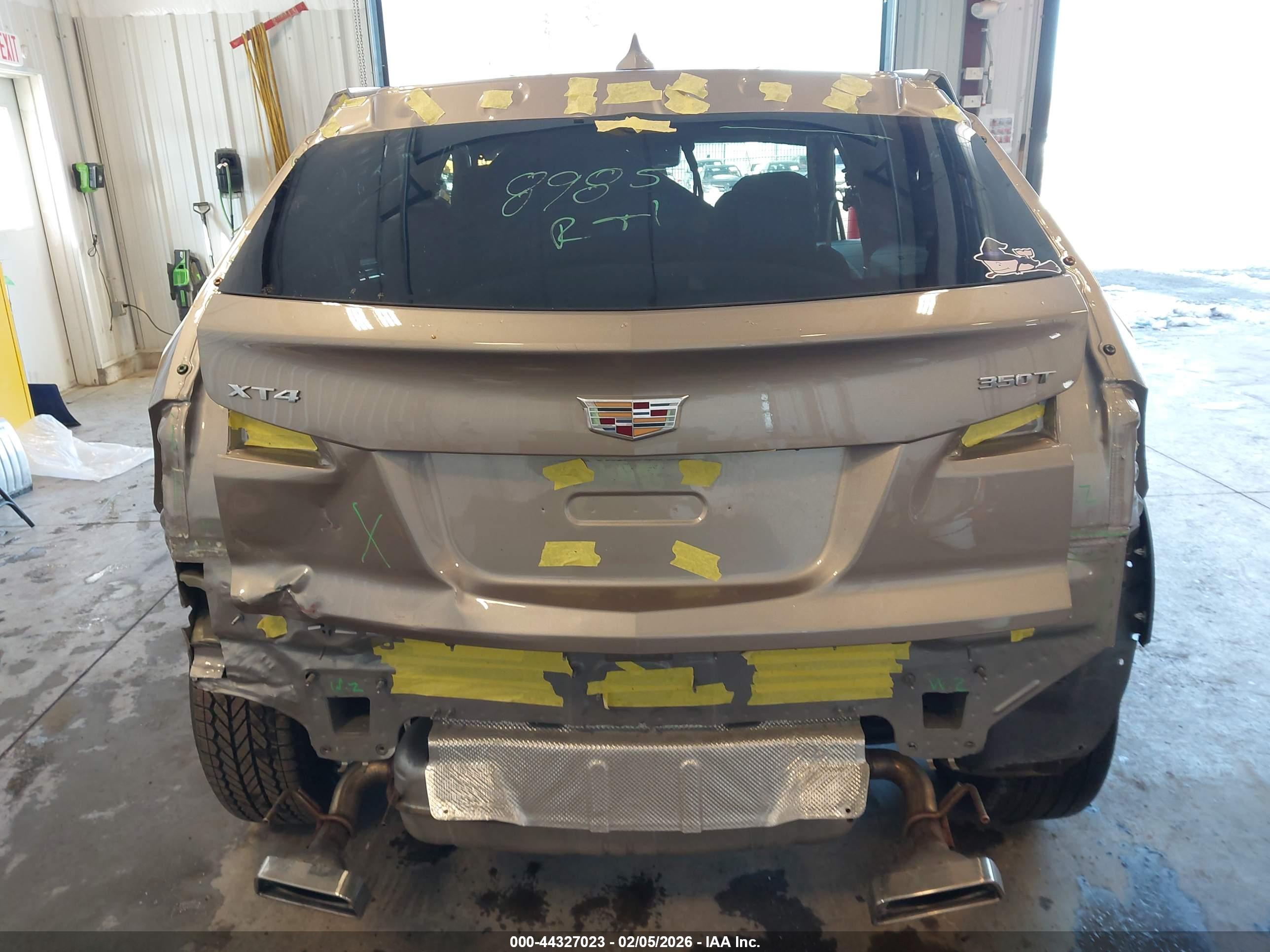 CADILLAC XT4 image 6
